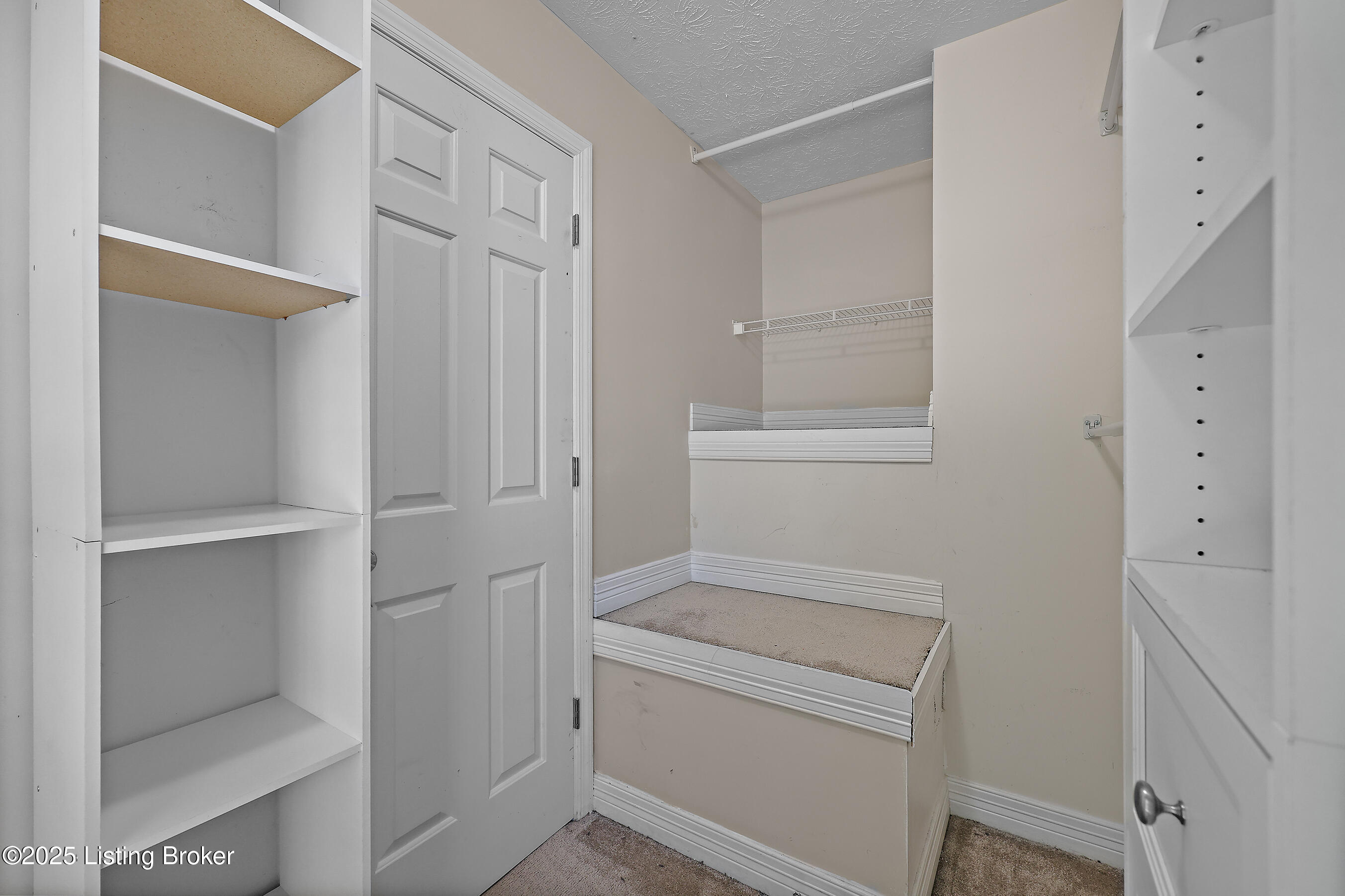 4428 Fallen Apple Ln