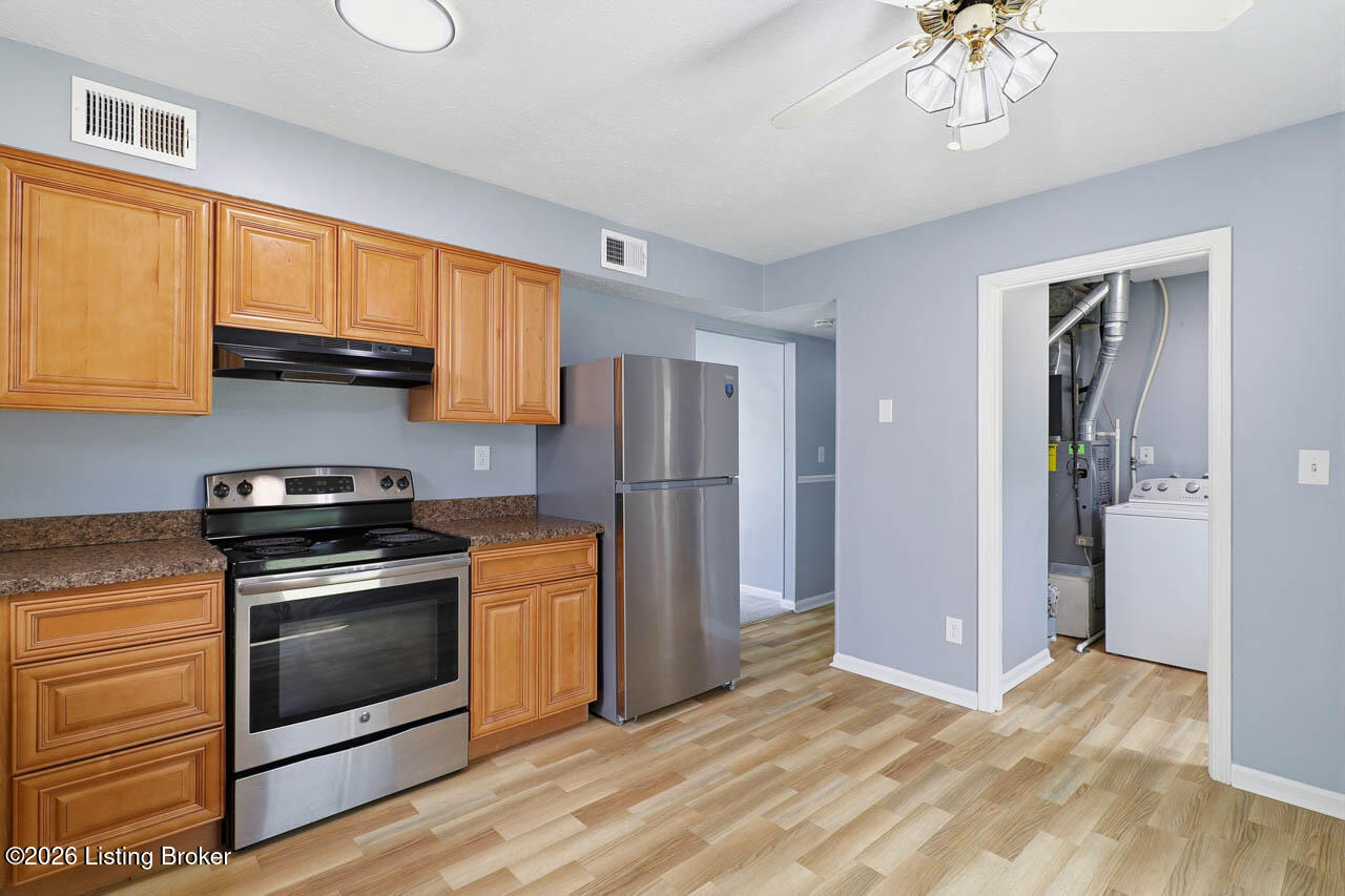 9710 Turnpike View Dr