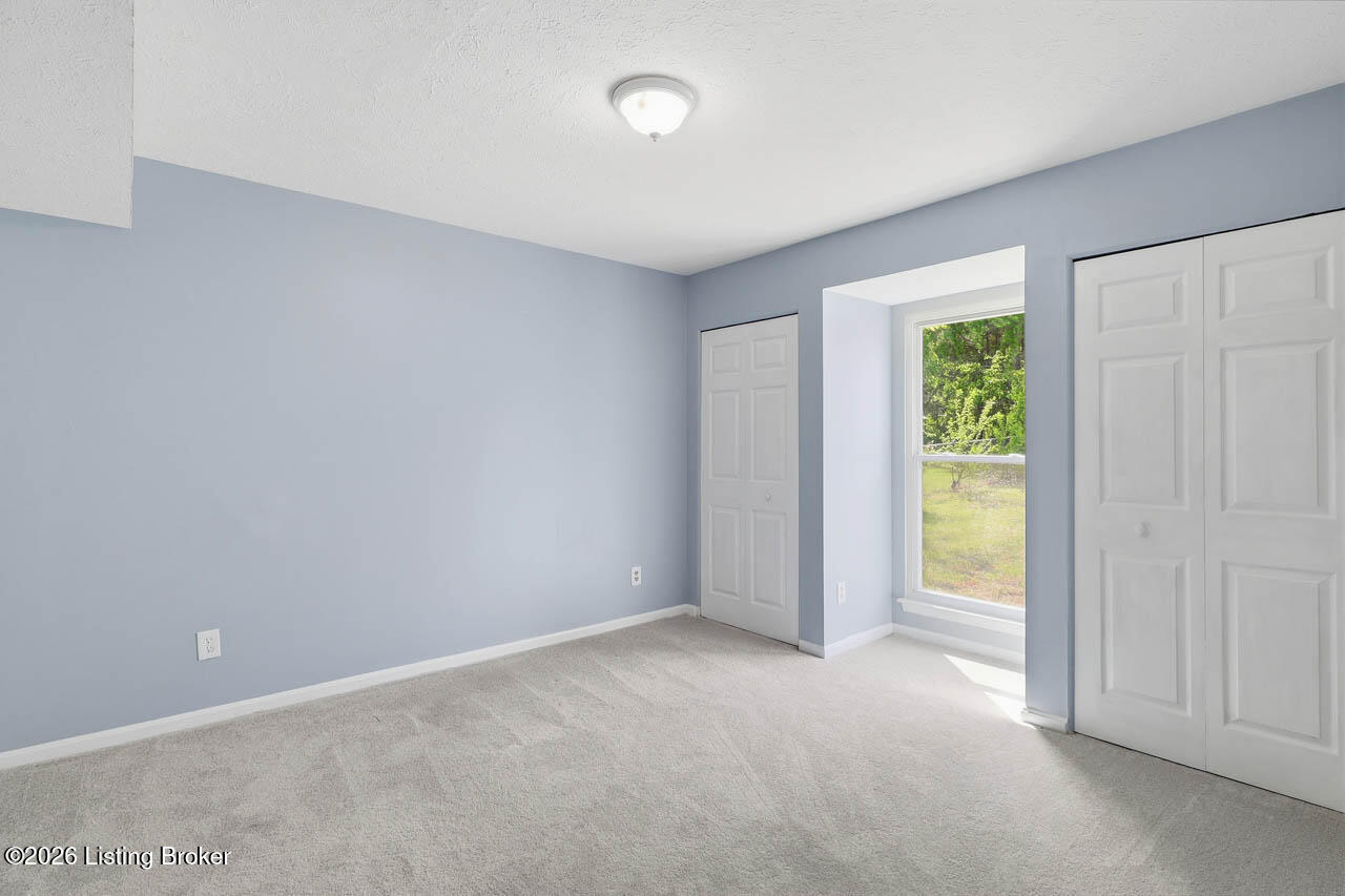 9710 Turnpike View Dr