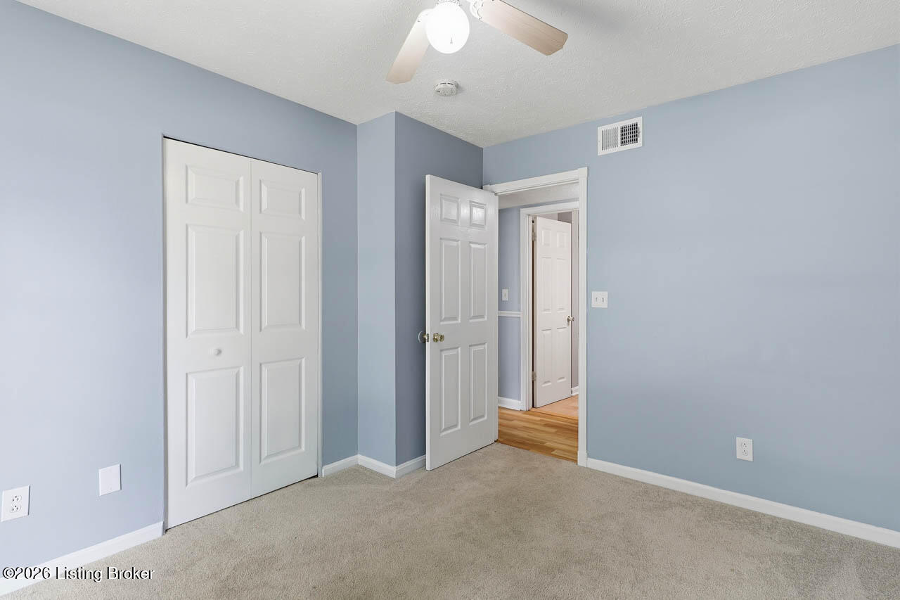 9710 Turnpike View Dr