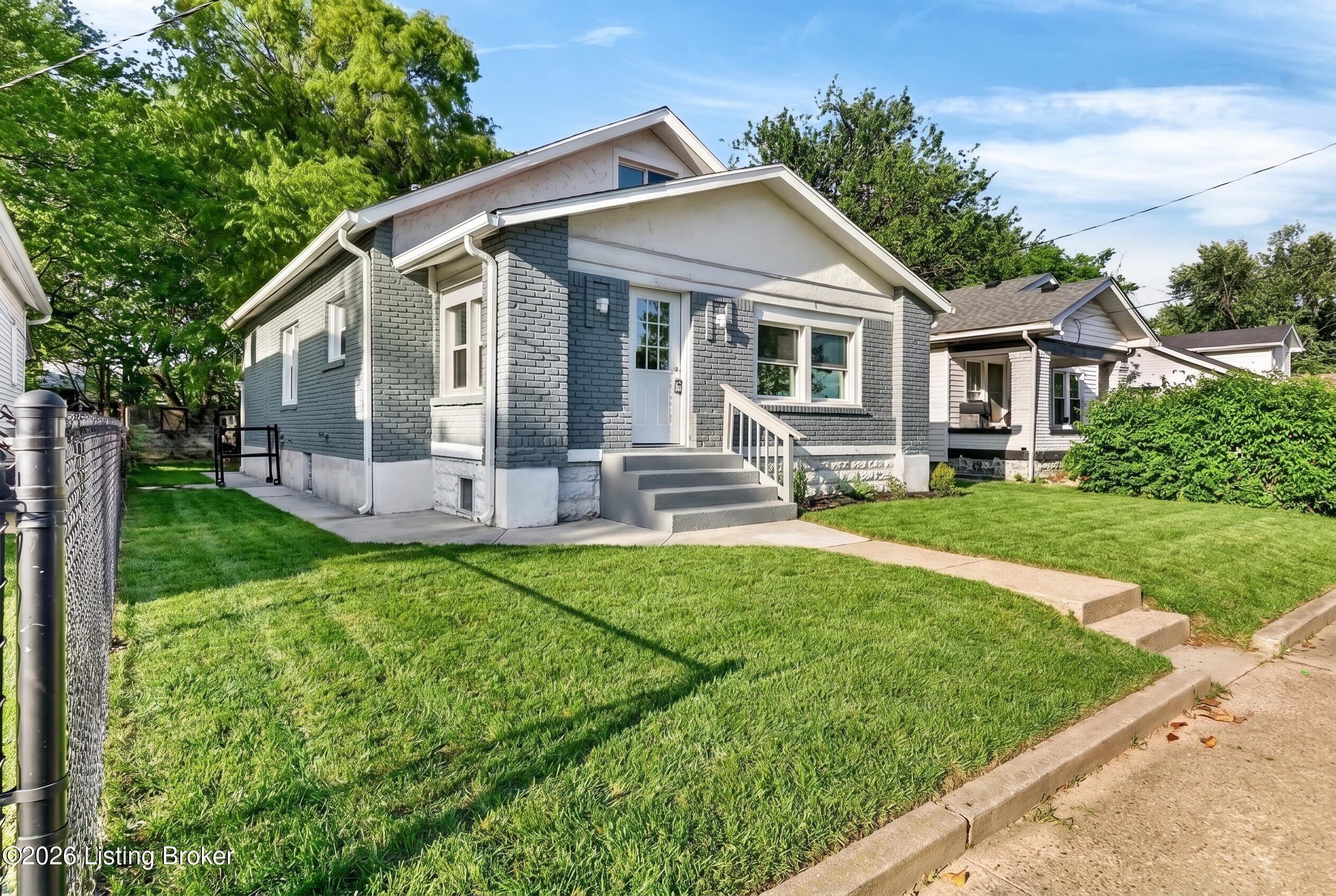 3527 W Muhammad Ali Blvd