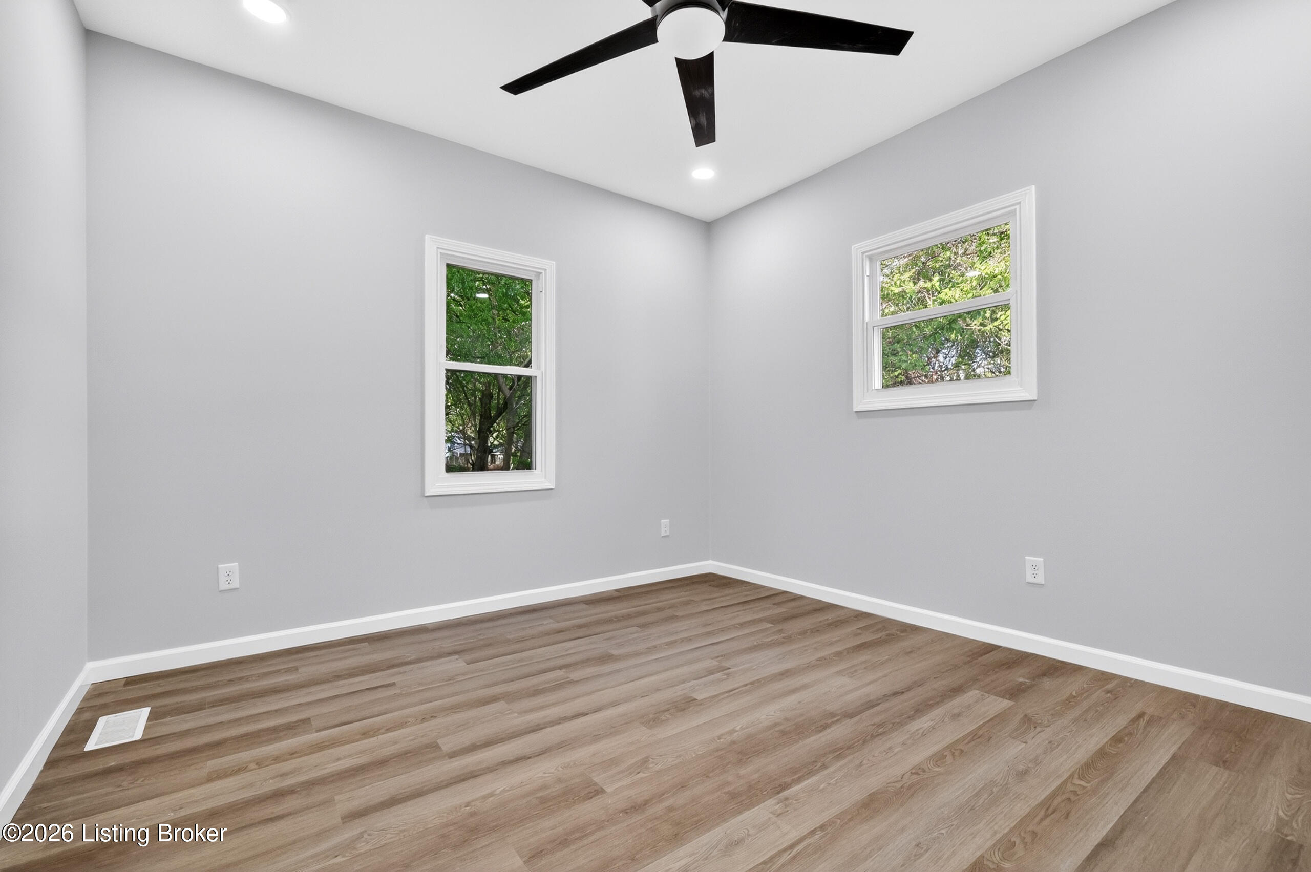 3527 W Muhammad Ali Blvd