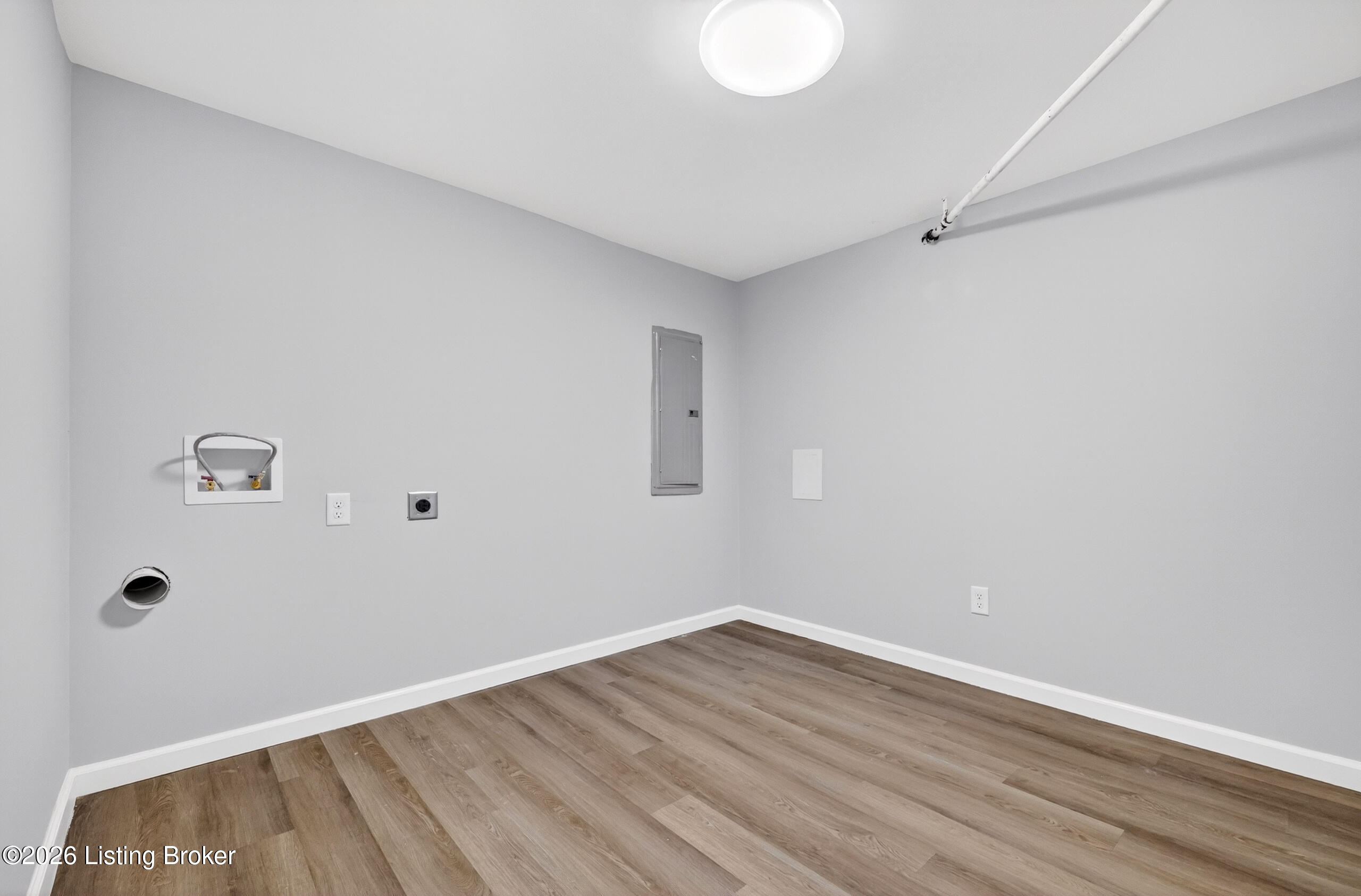 3527 W Muhammad Ali Blvd