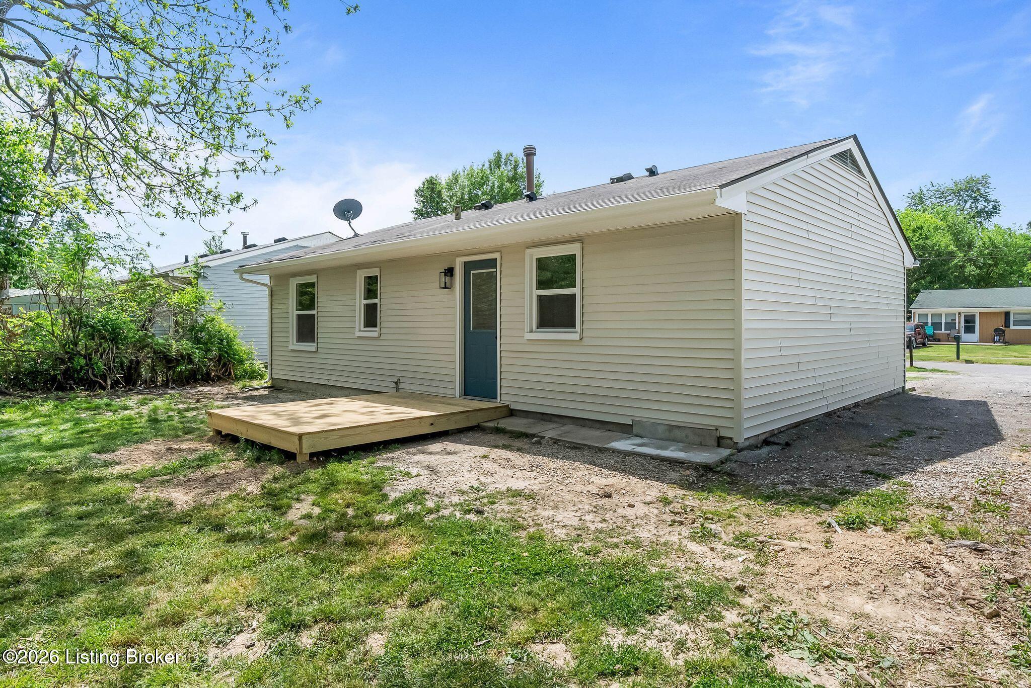 5005 Yaupon Ln