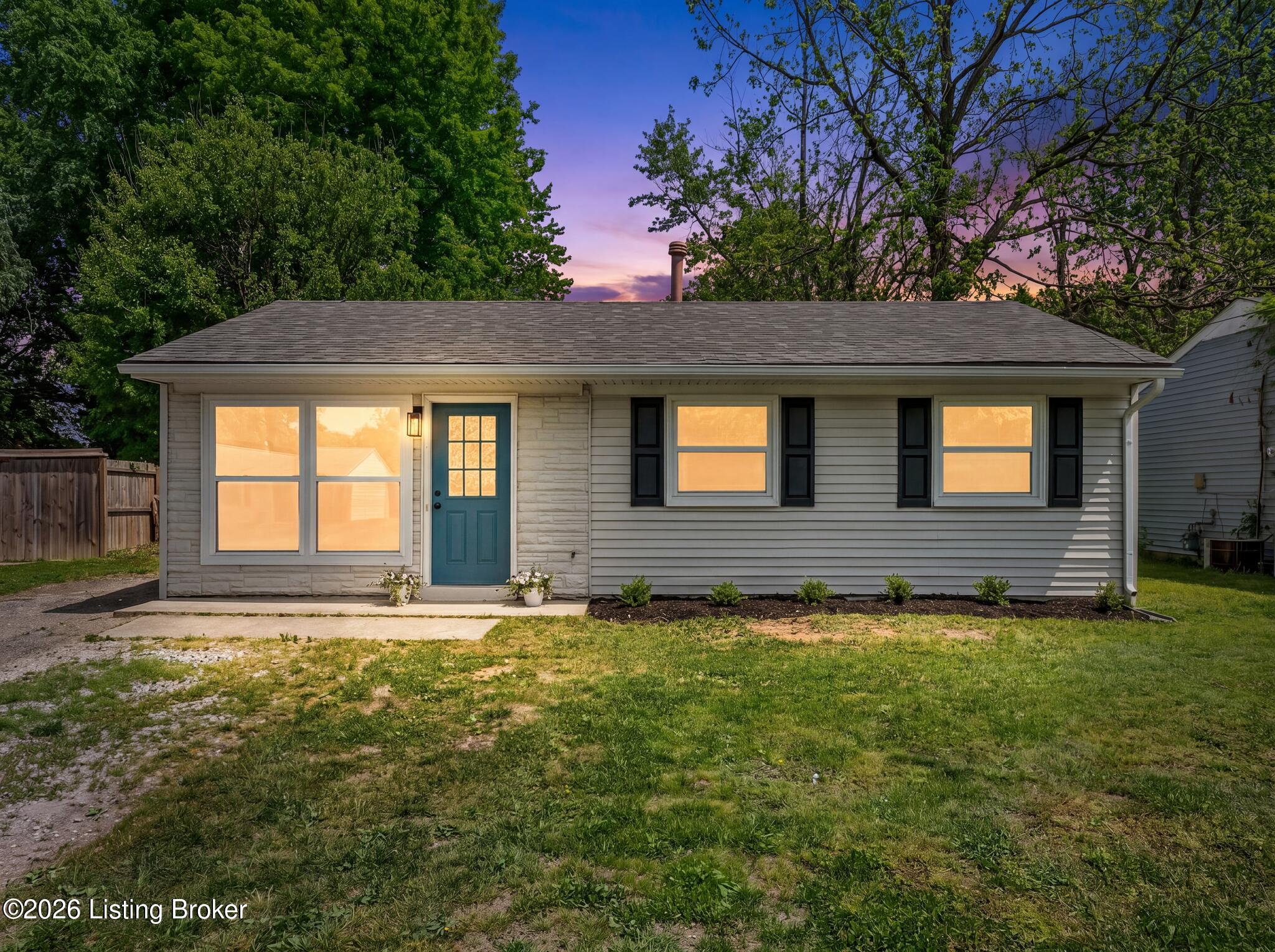 5005 Yaupon Ln