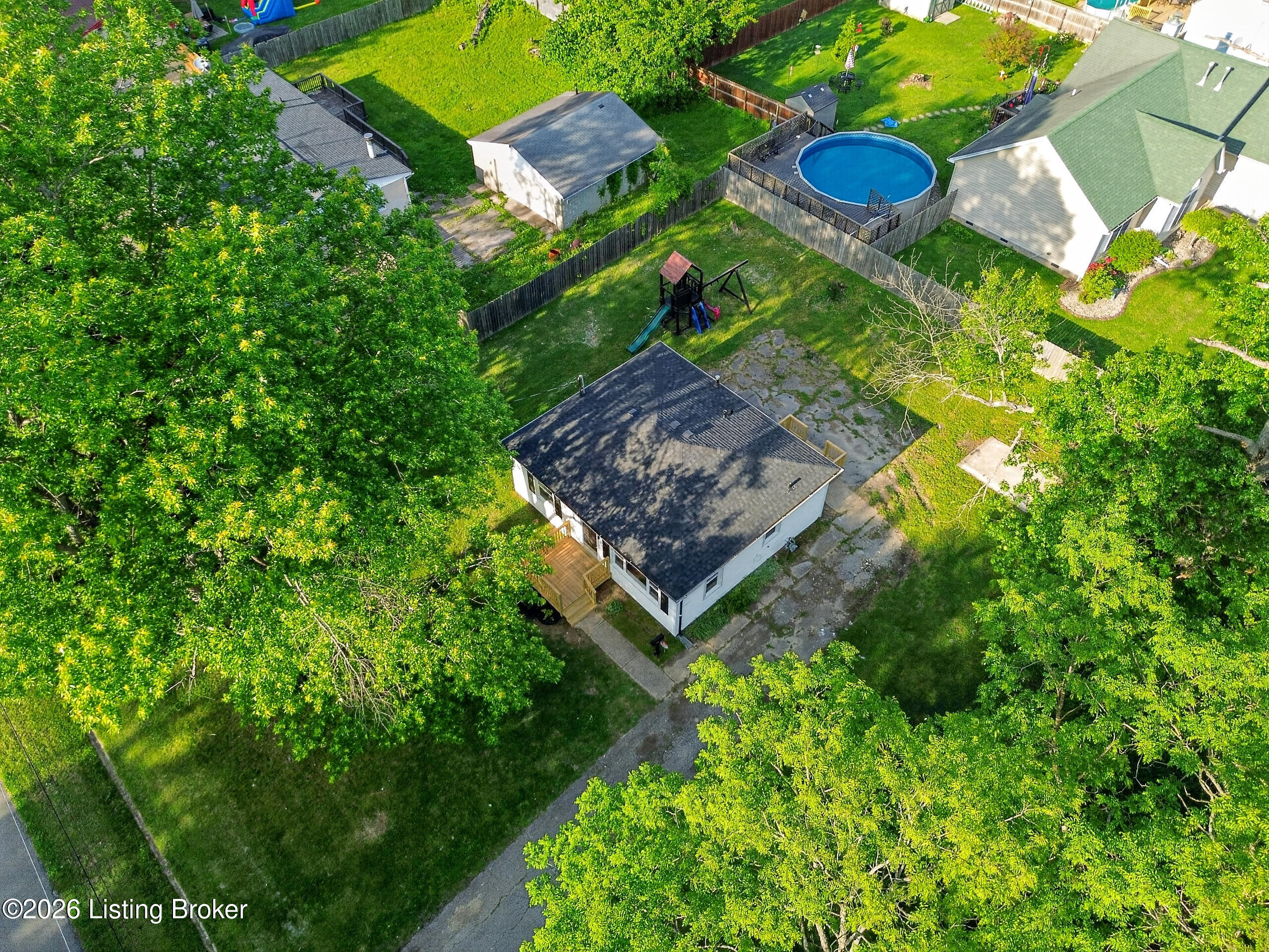 7227 Daisy Ave