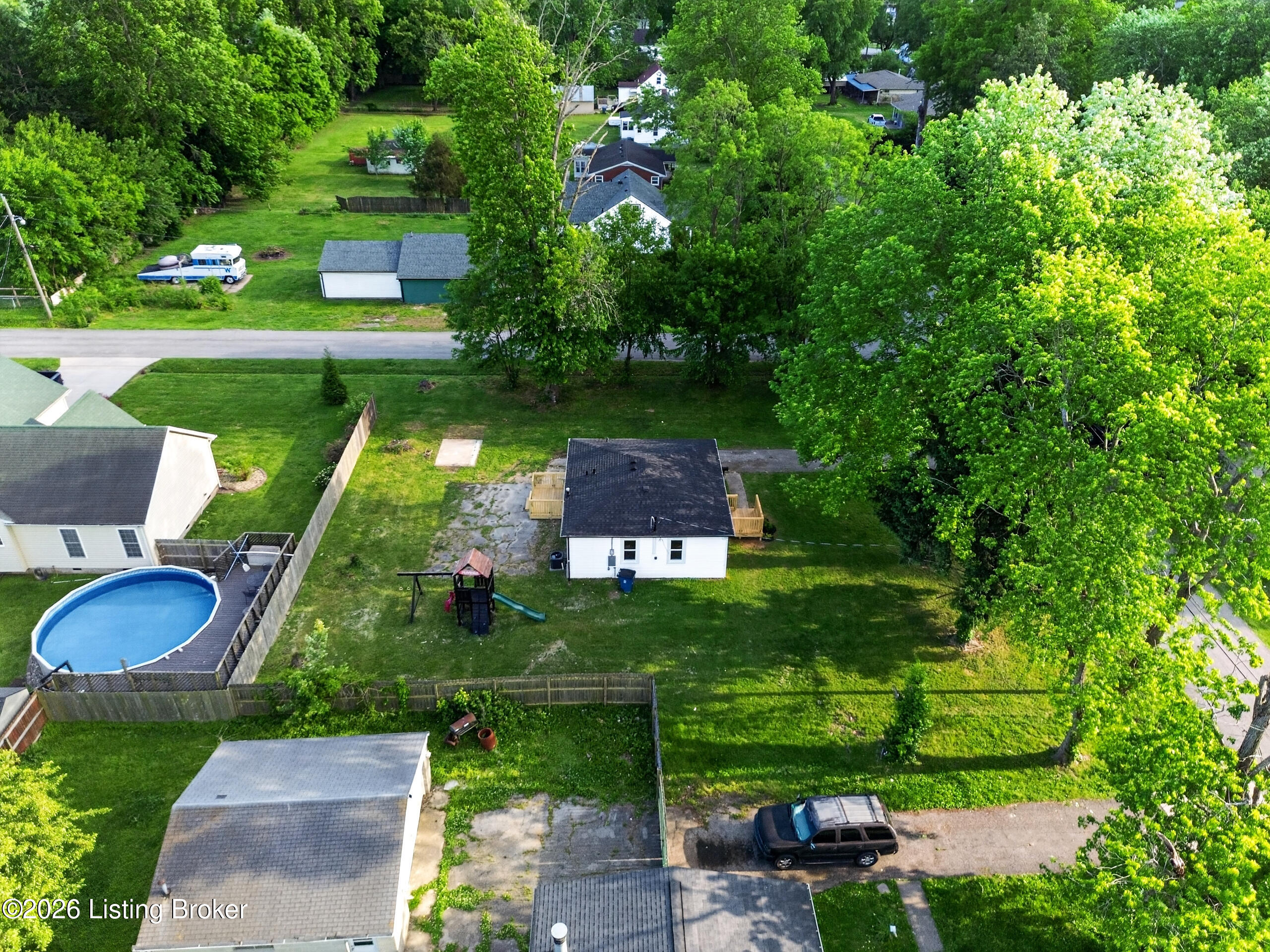 7227 Daisy Ave