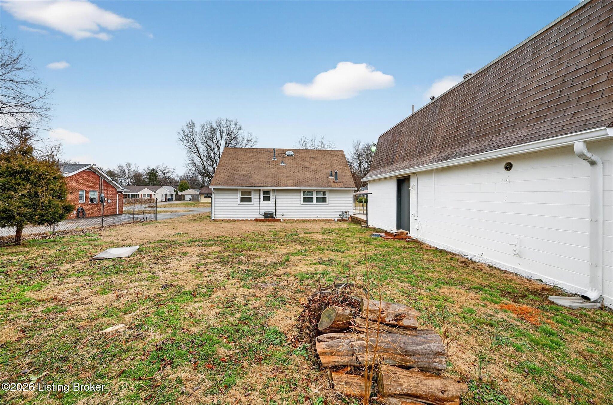 5416 Sir Barton Rd