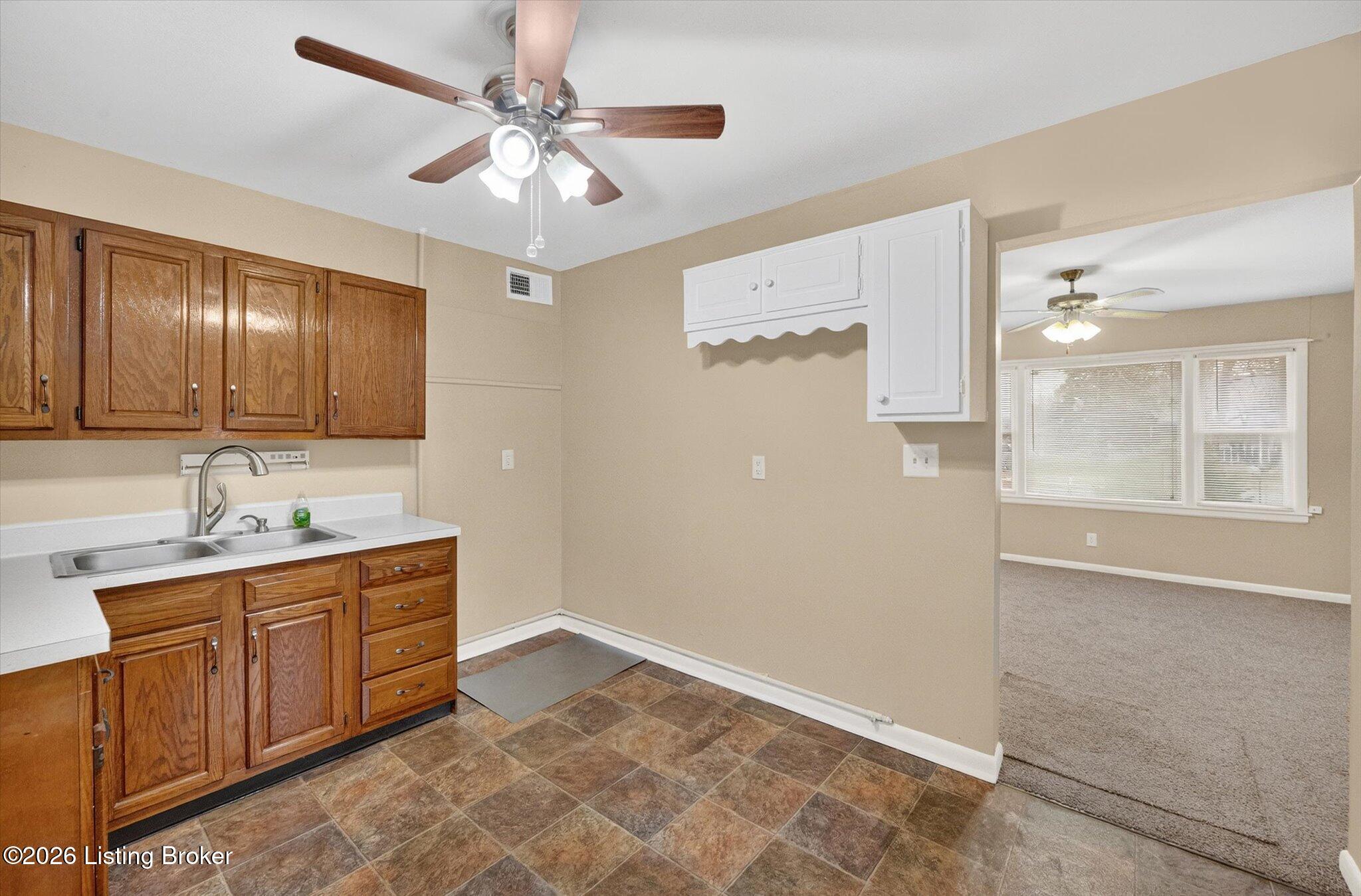 5416 Sir Barton Rd