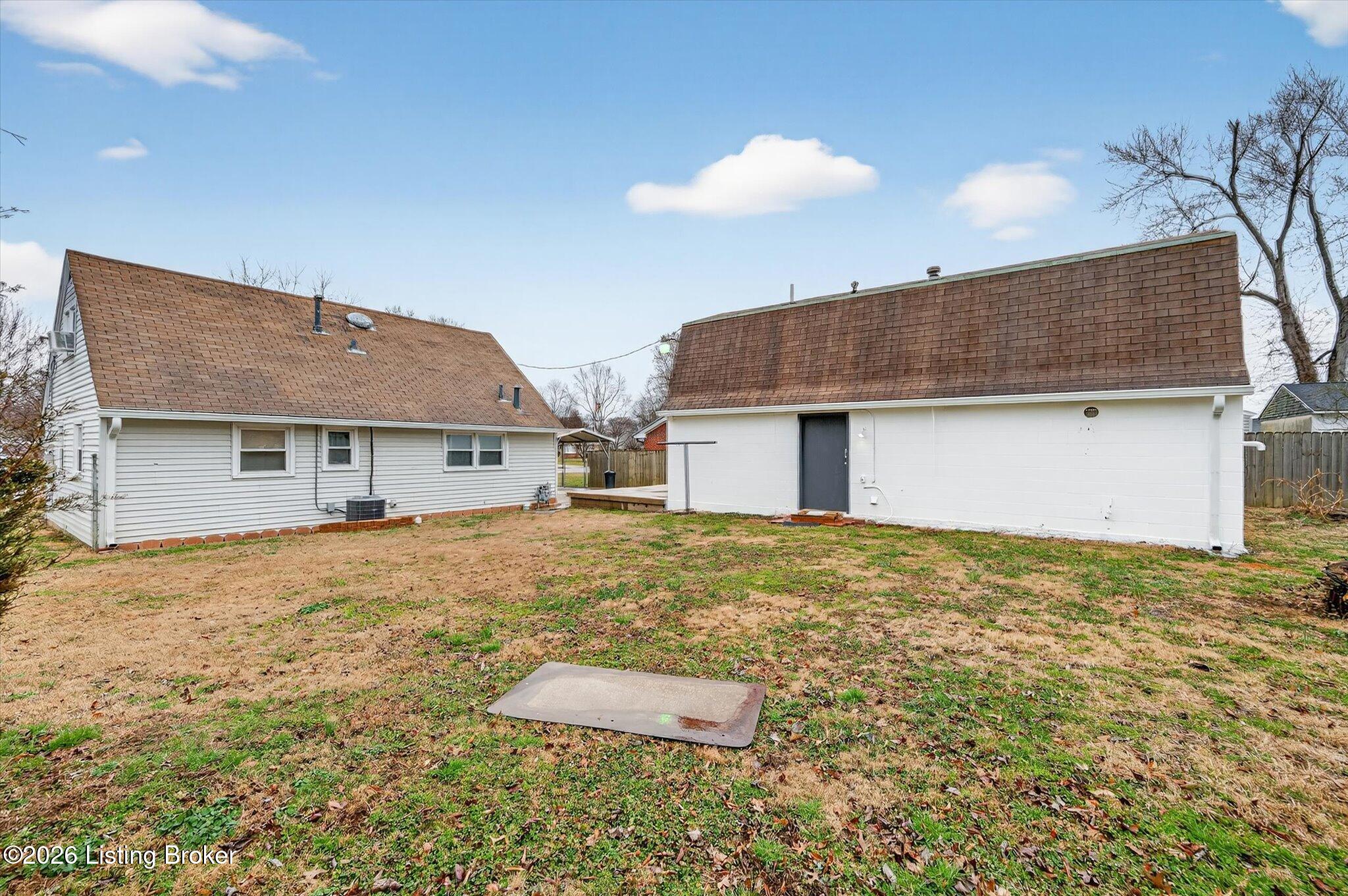 5416 Sir Barton Rd