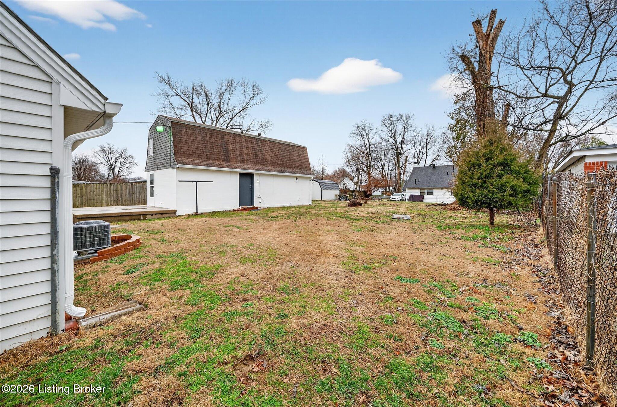 5416 Sir Barton Rd
