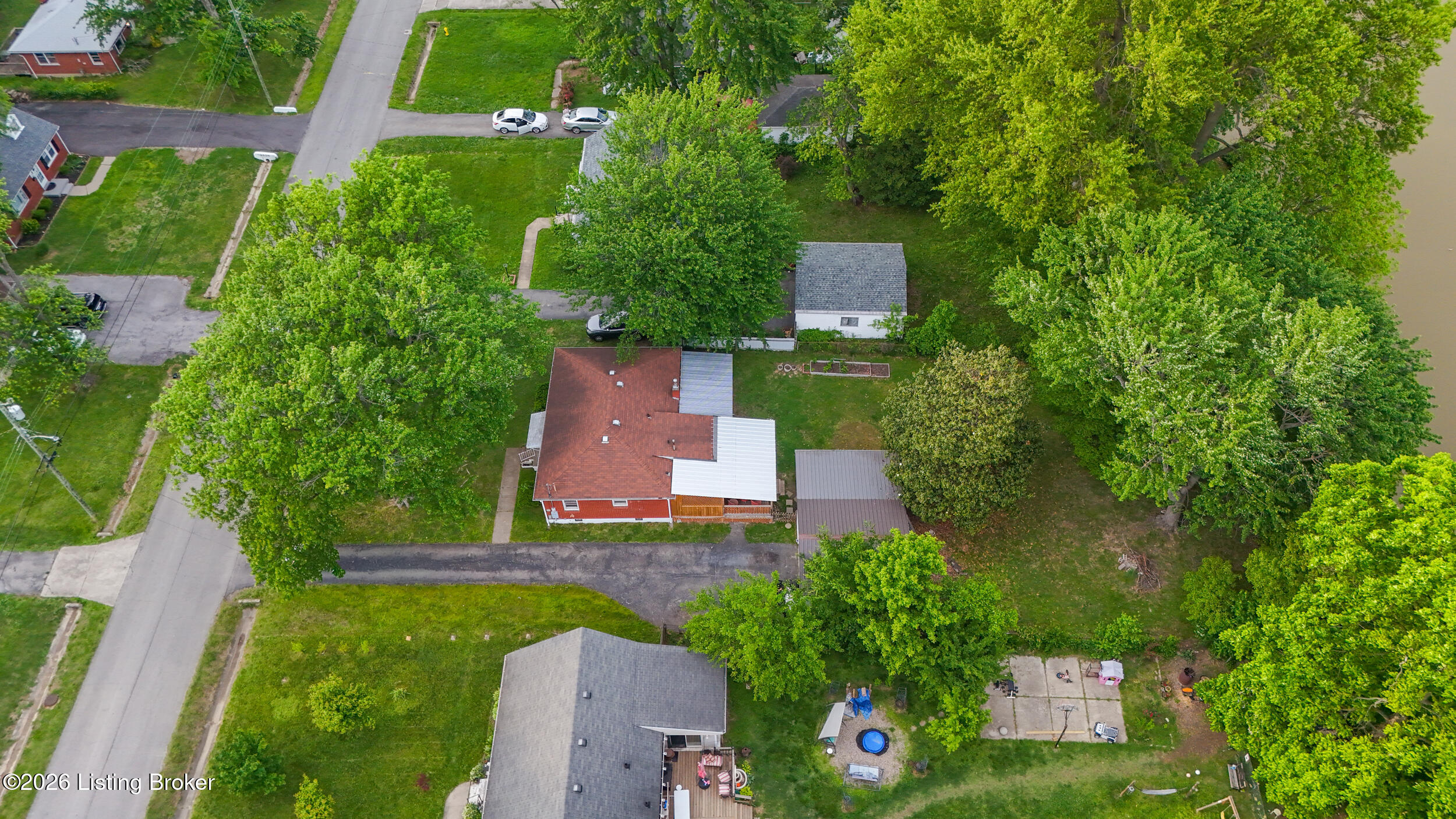 4929 Forest Park Dr