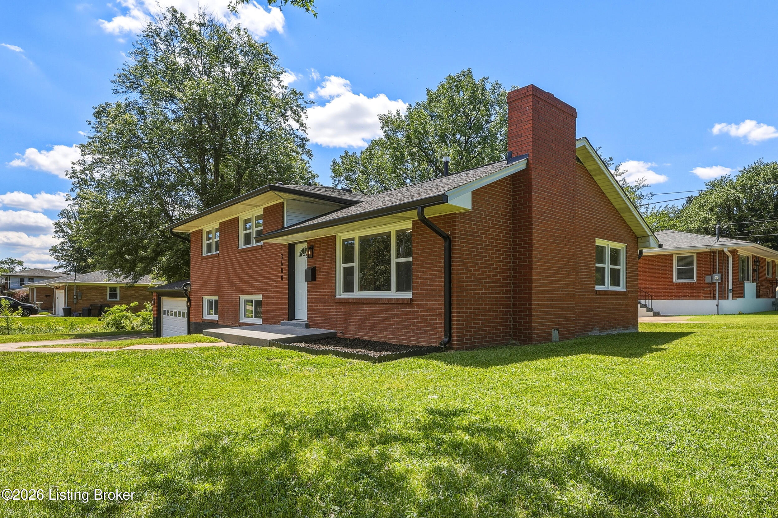 3600 Montclair Ave