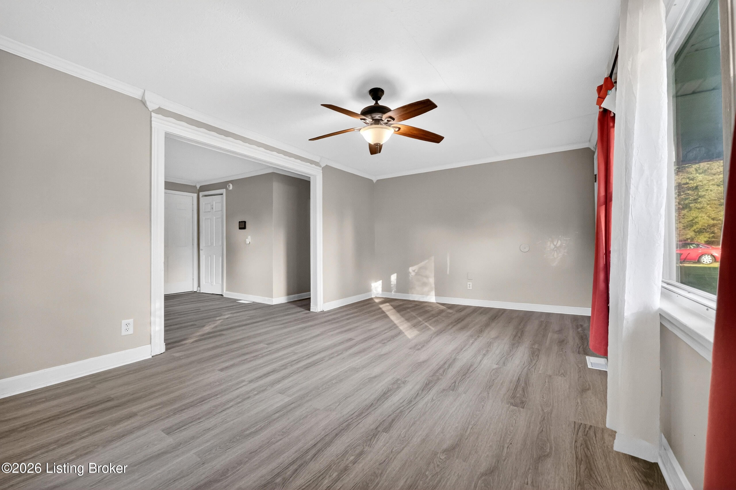 3158 New Lynnview Dr