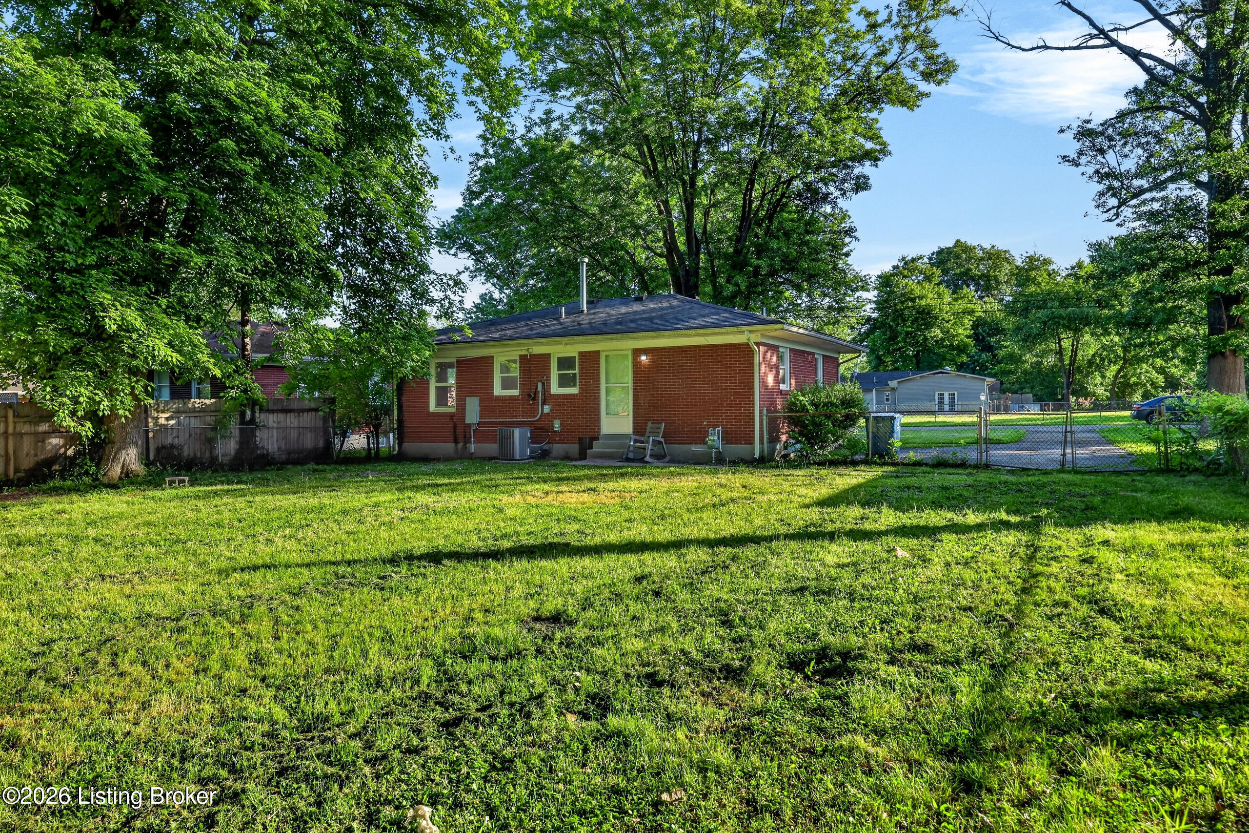 3158 New Lynnview Dr