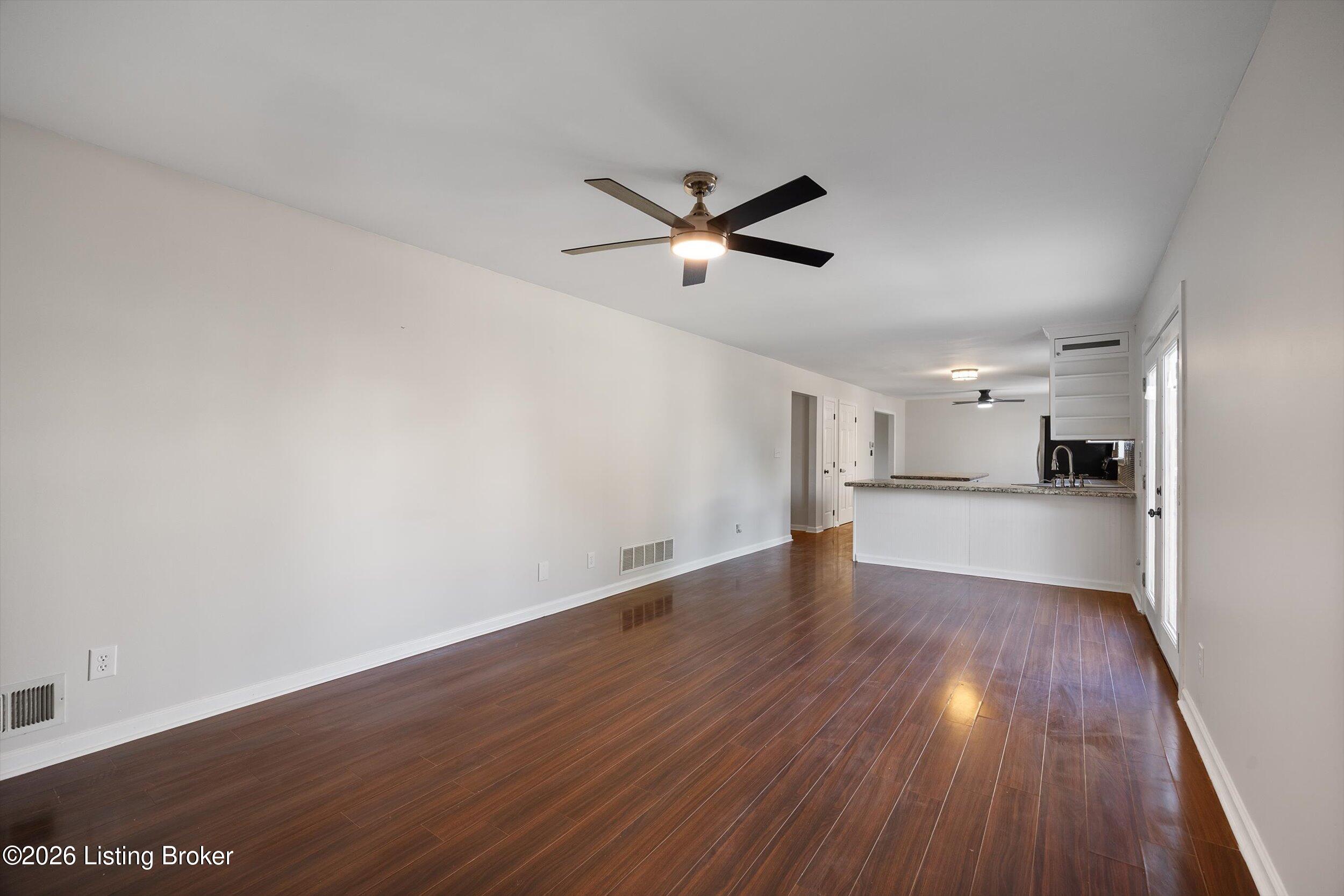 6711 Cassidy Cir