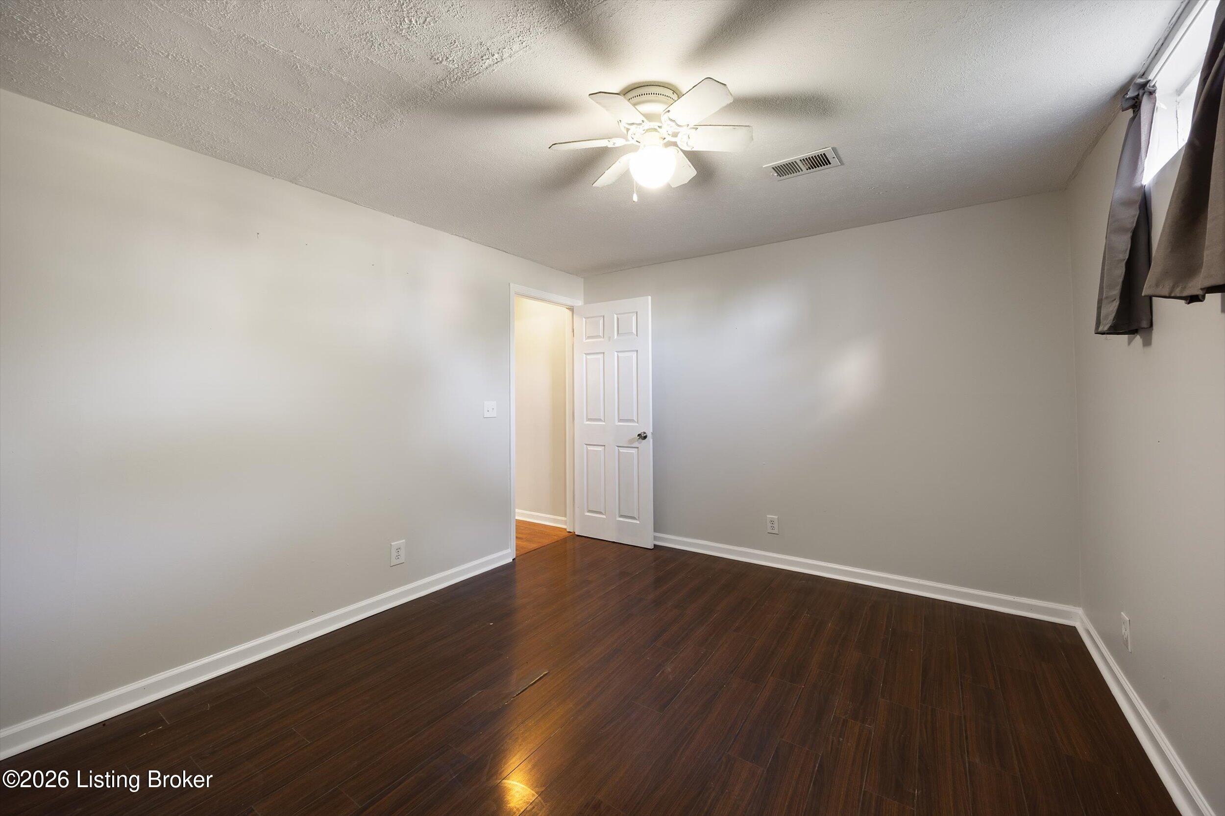 6711 Cassidy Cir