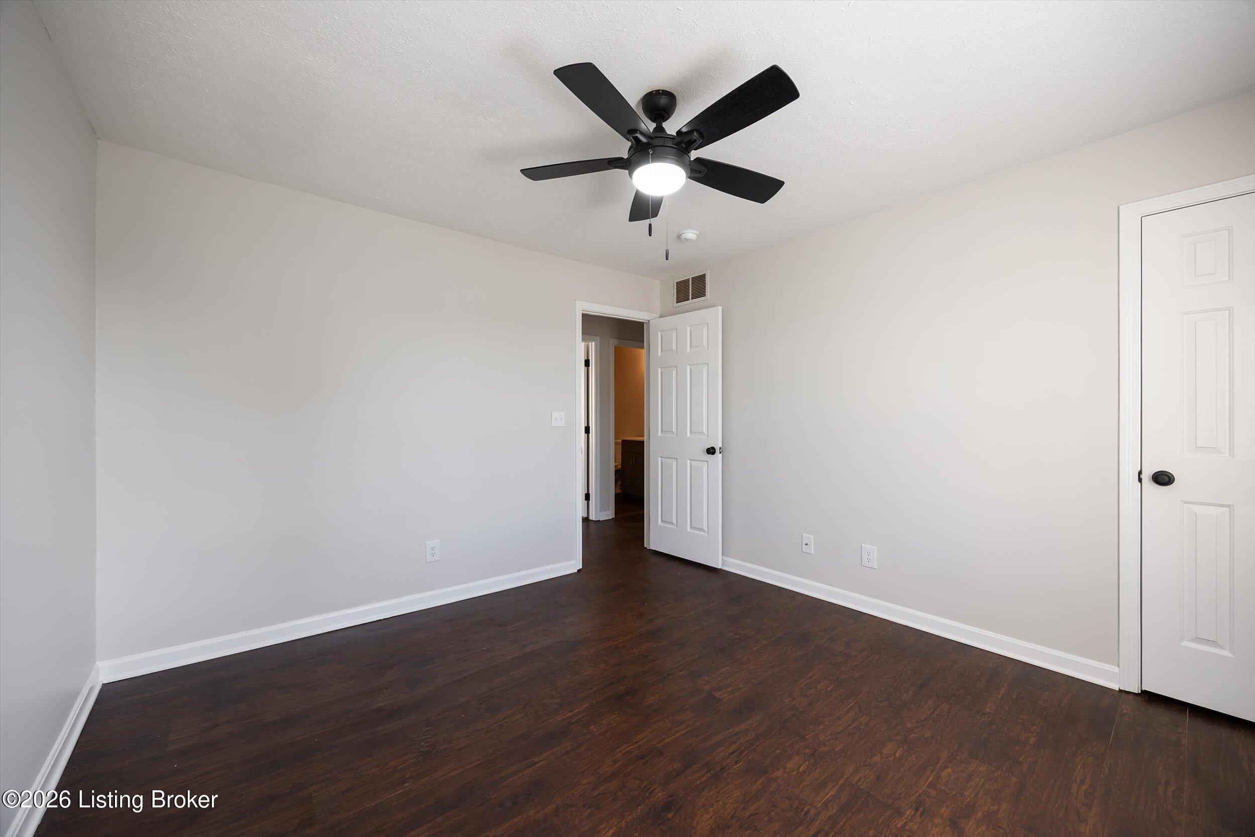 6711 Cassidy Cir