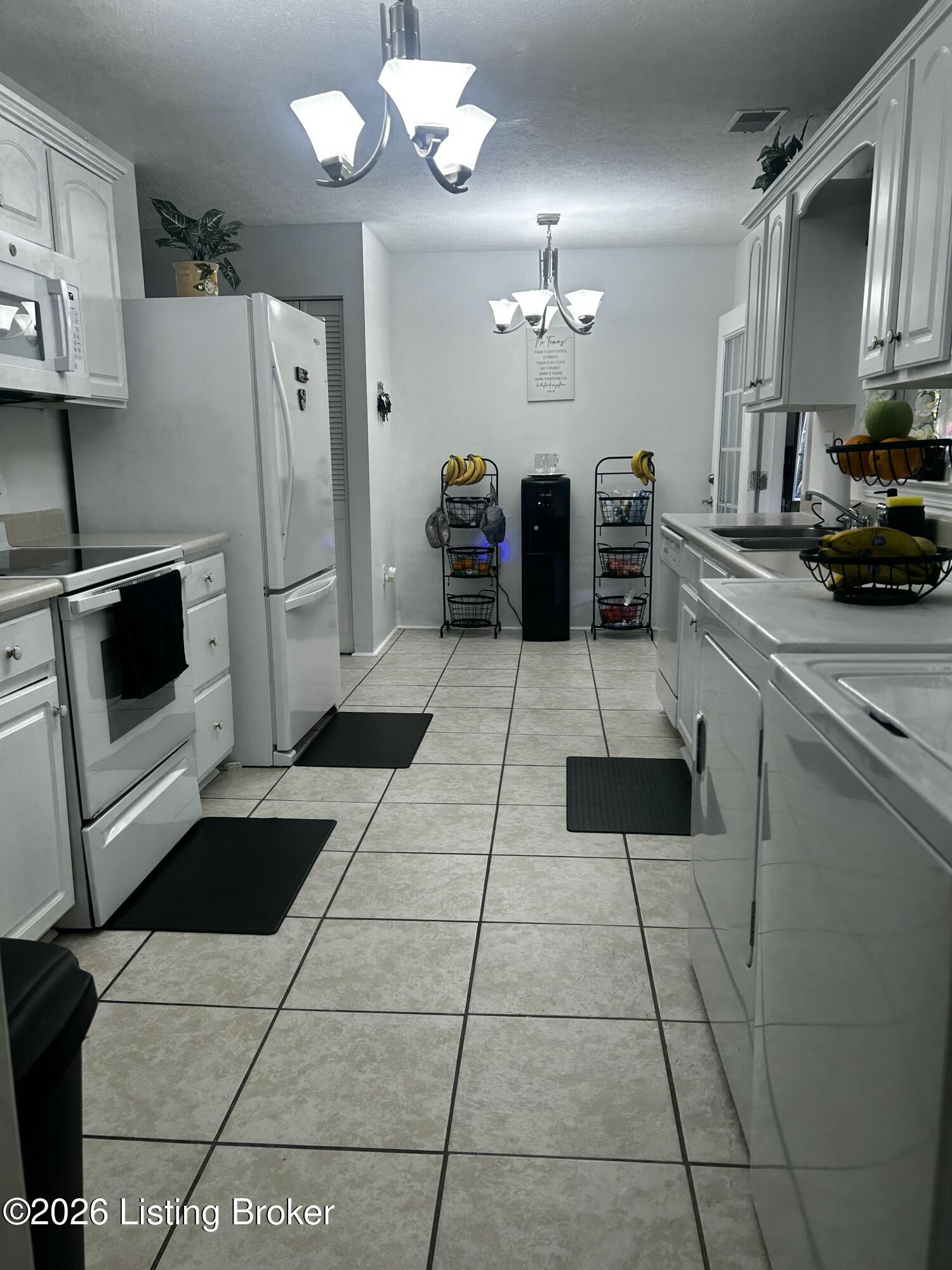 9510 Shoshone Way