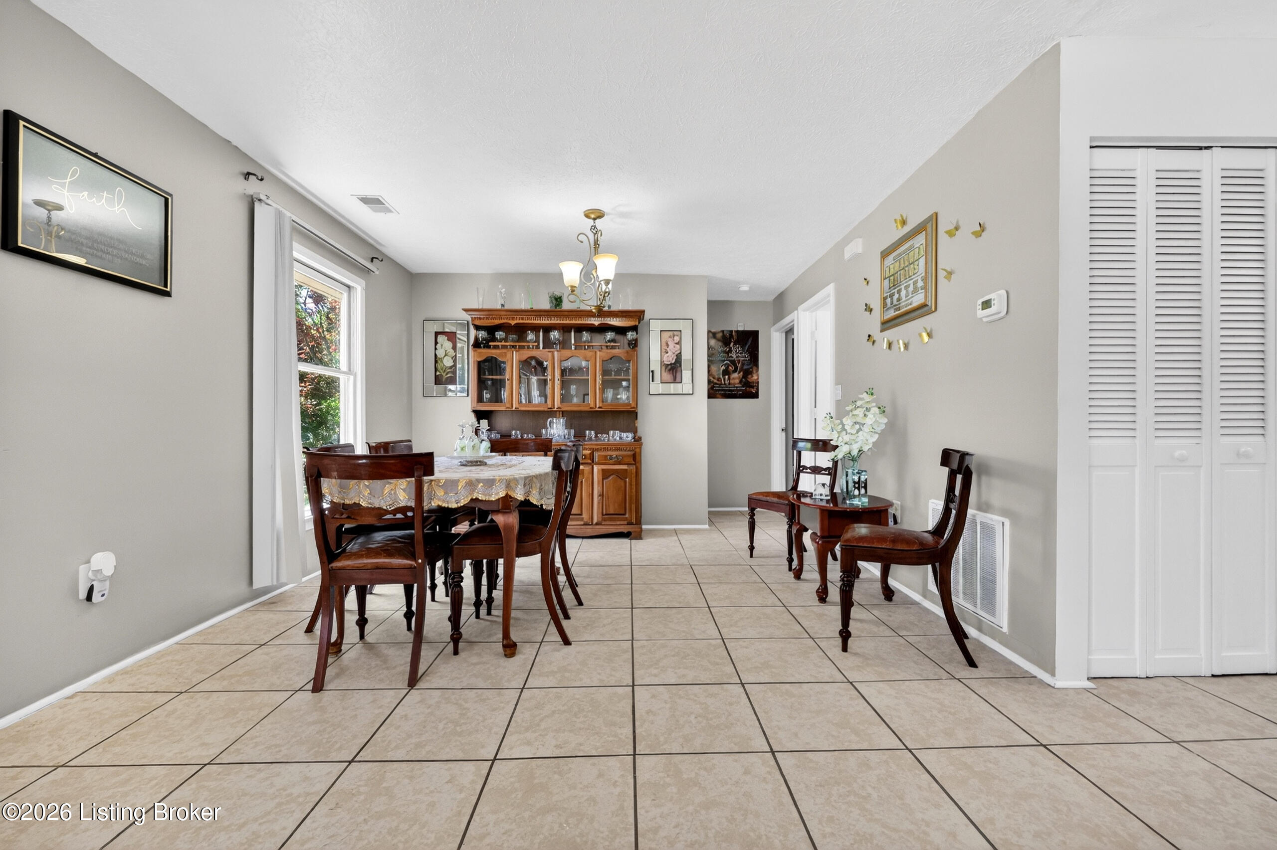 9510 Shoshone Way