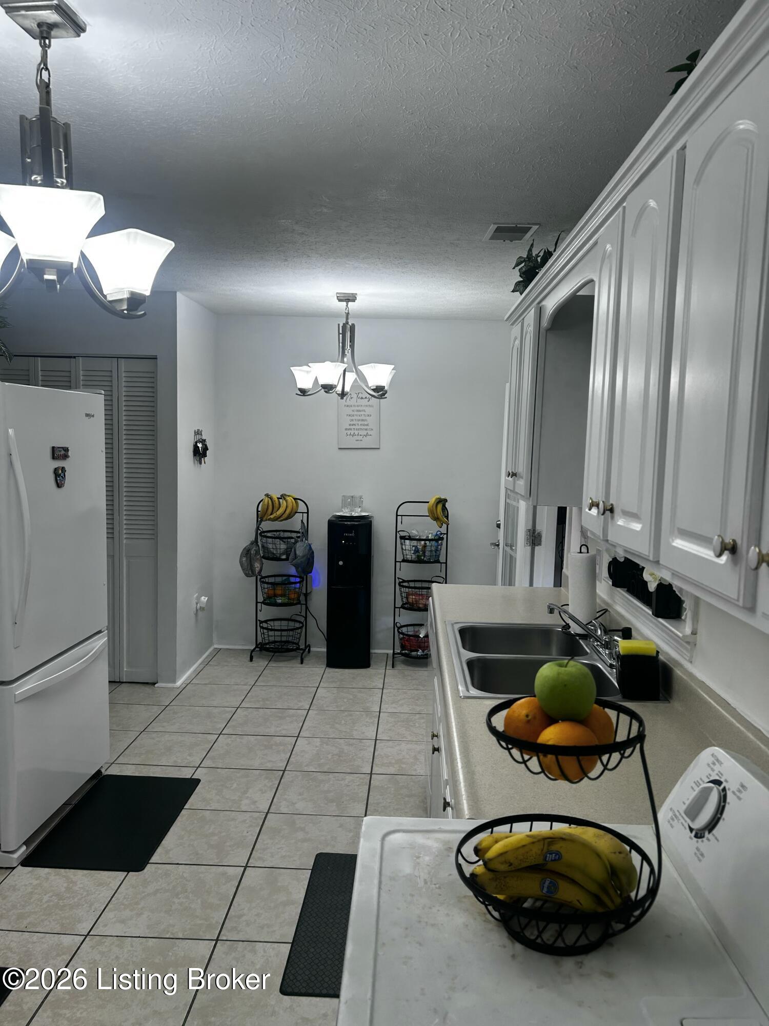 9510 Shoshone Way