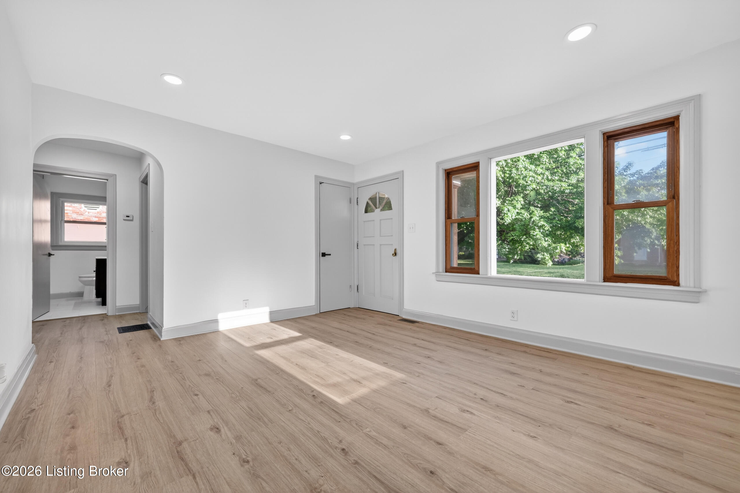 4908 Greenwood Rd