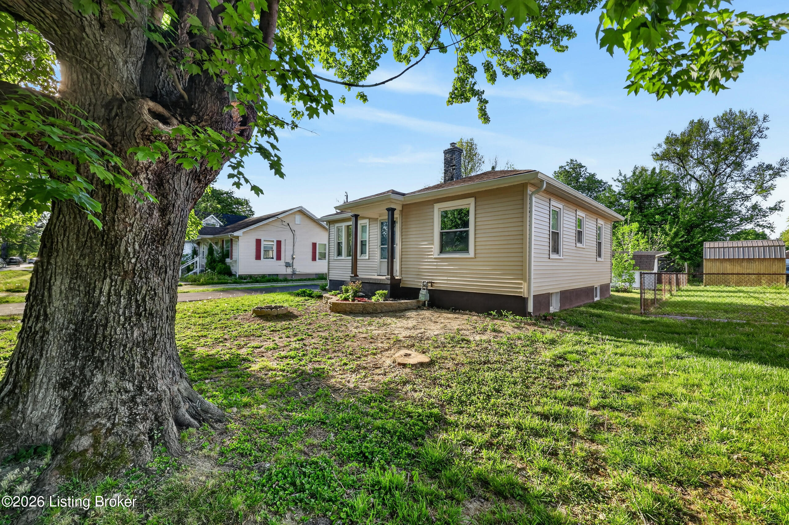 4908 Greenwood Rd