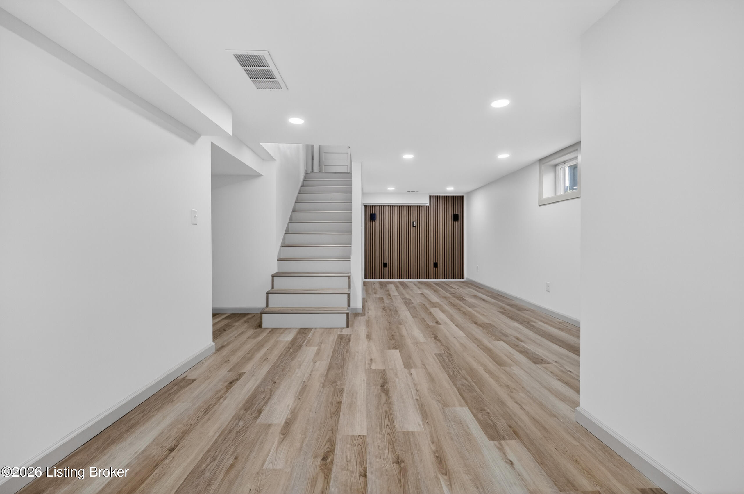 4908 Greenwood Rd