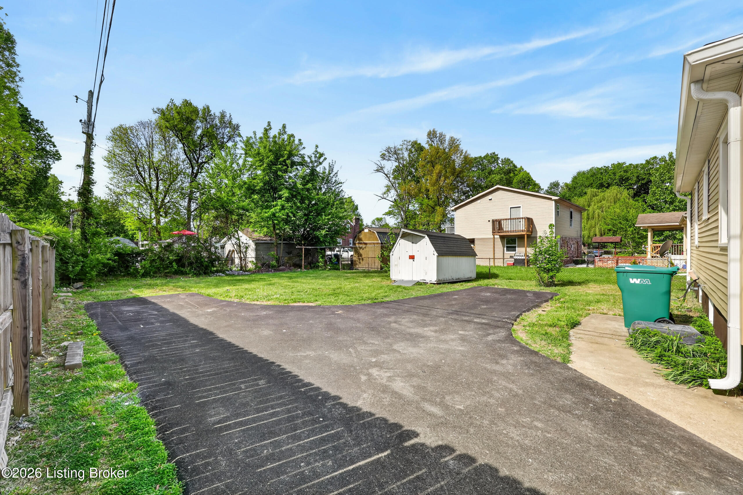 4908 Greenwood Rd