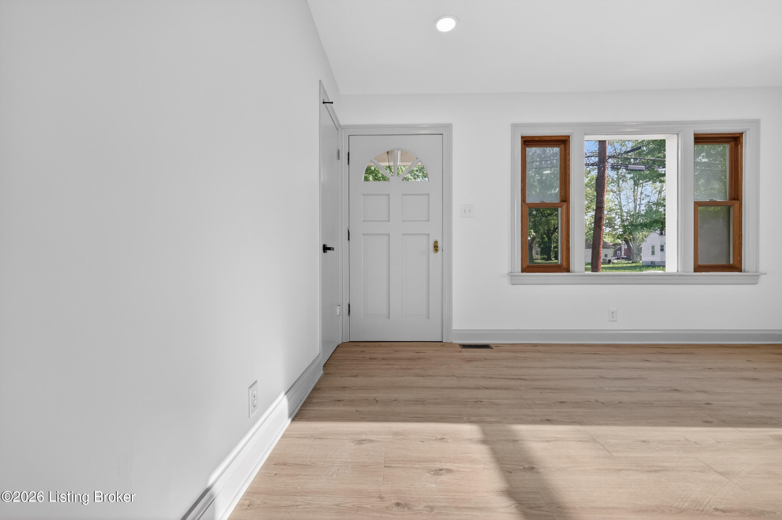 4908 Greenwood Rd