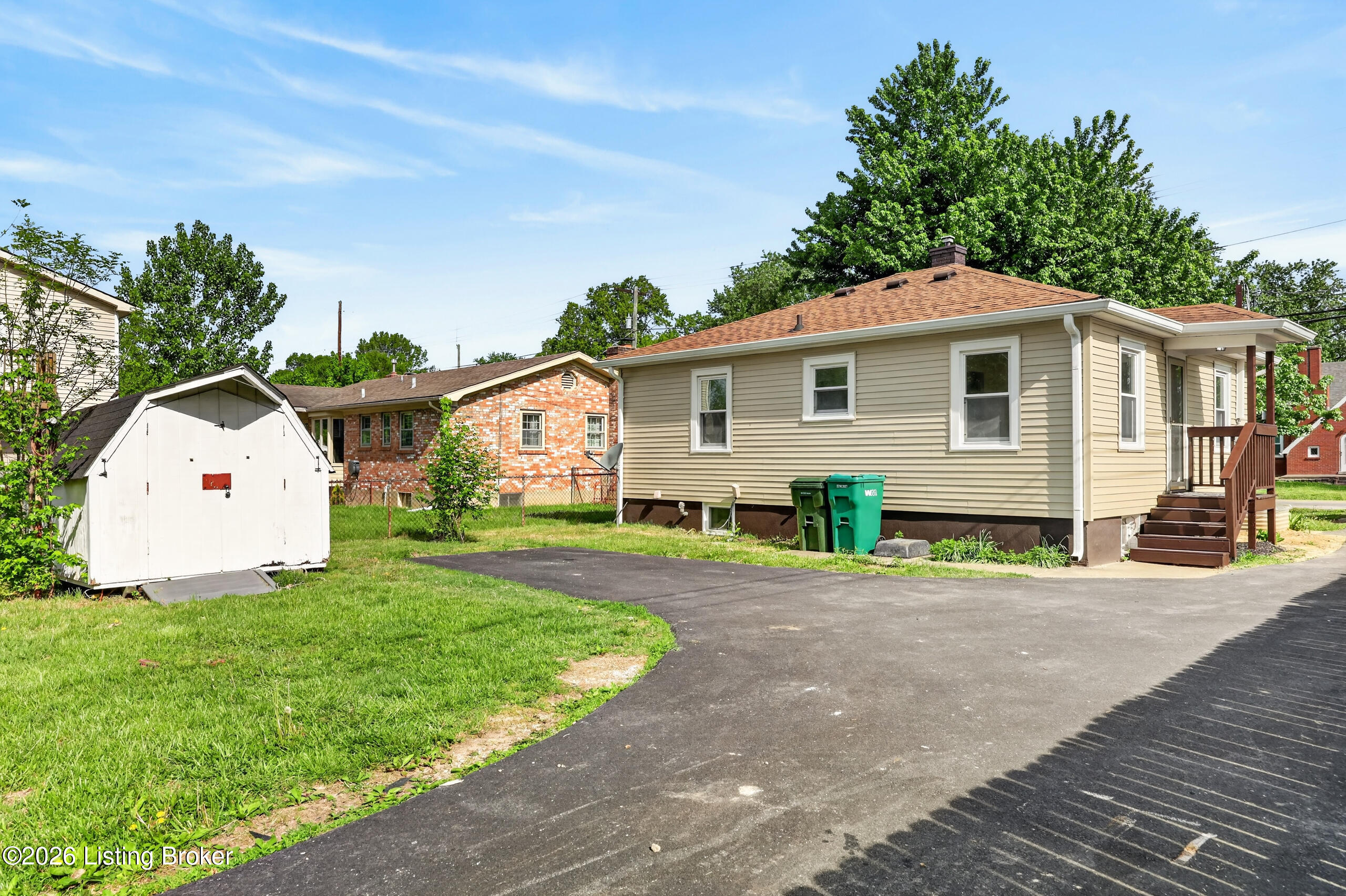 4908 Greenwood Rd