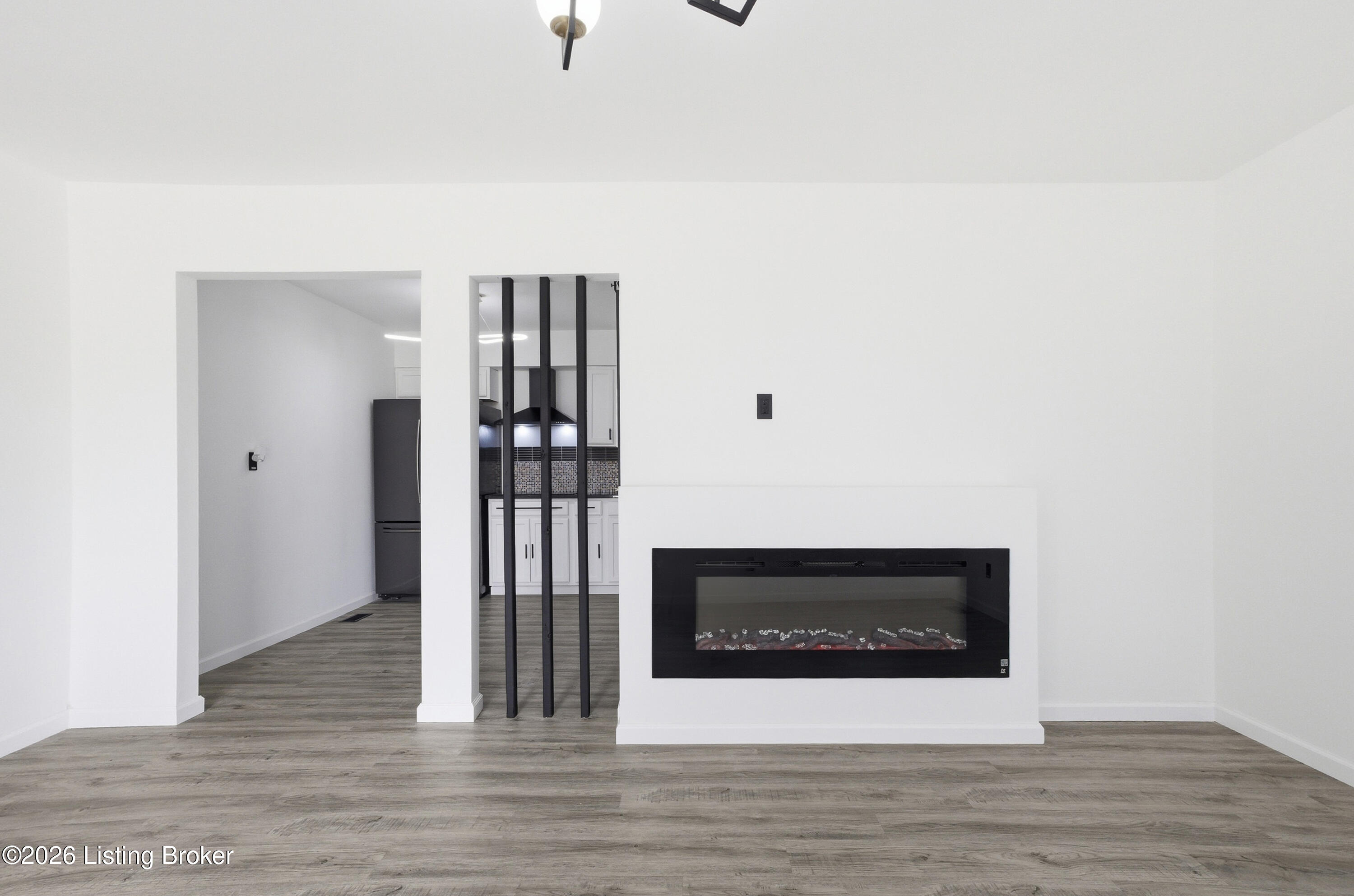 3218 Bridwell Dr