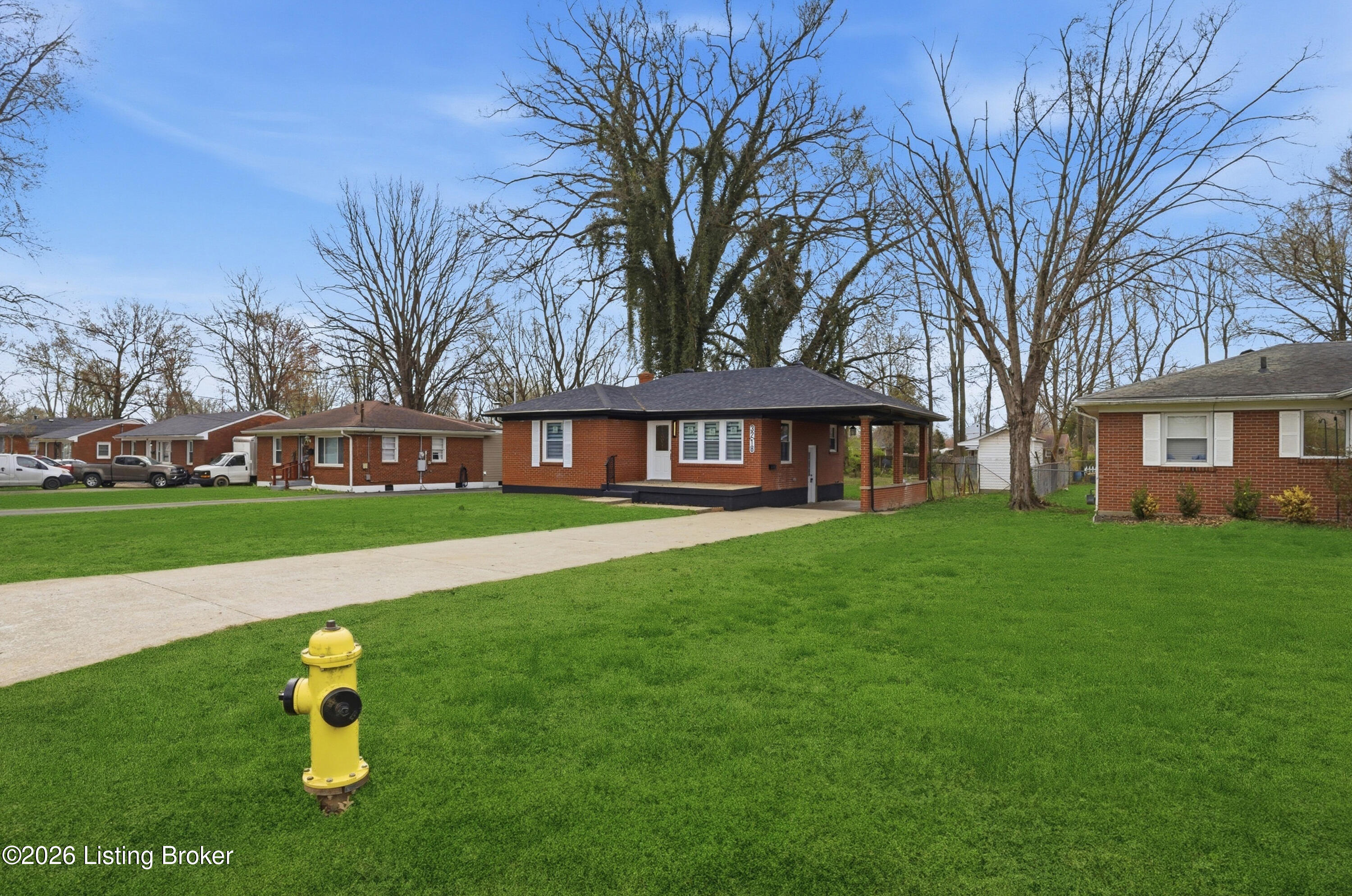 3218 Bridwell Dr