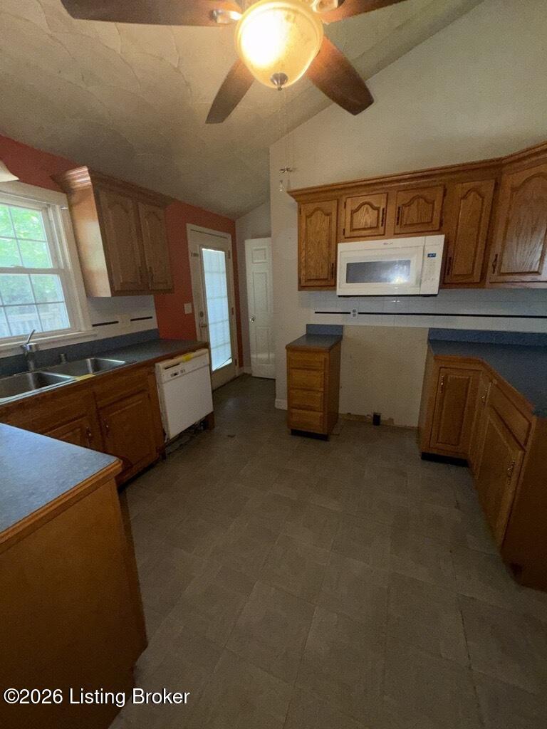 5605 Mockernut Ln