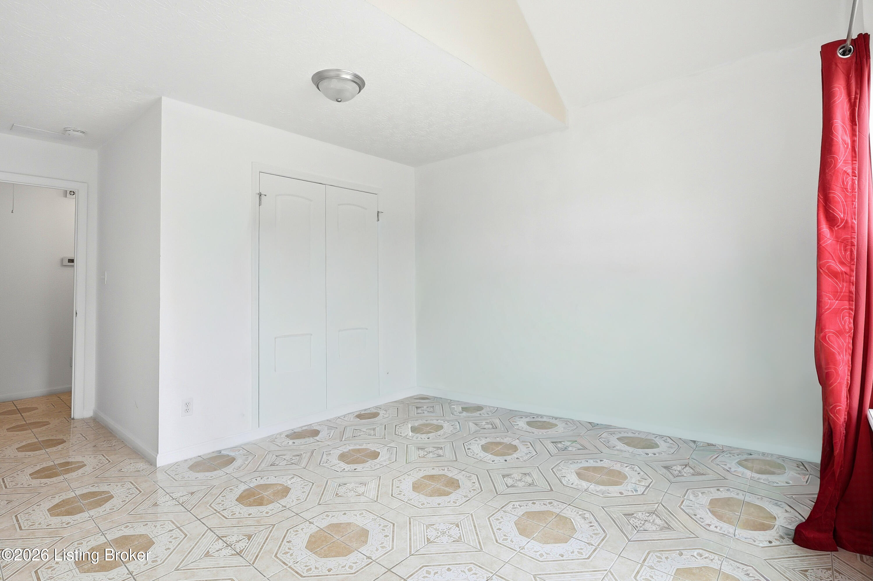 13018 Bessels Blvd