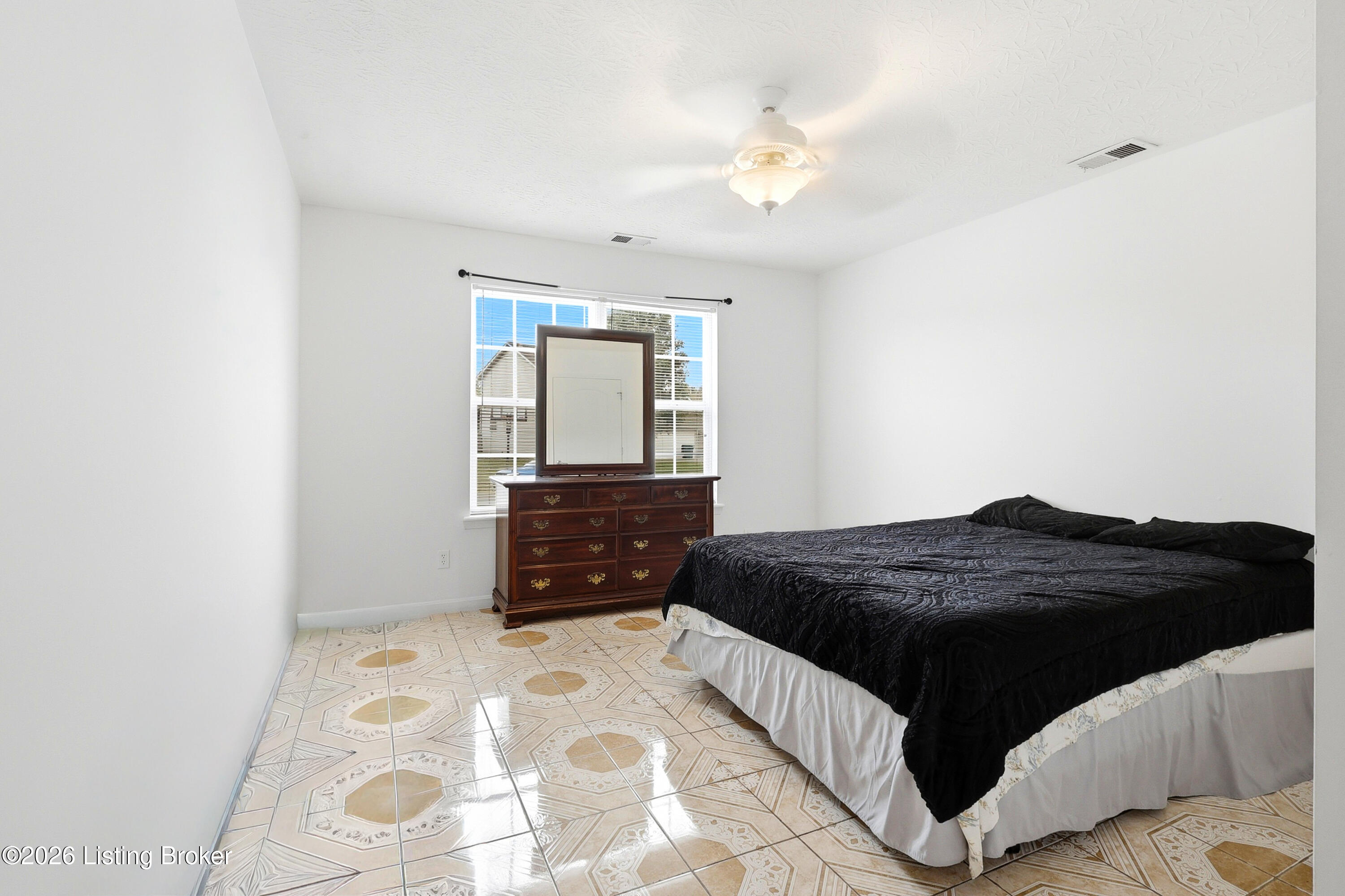 13018 Bessels Blvd