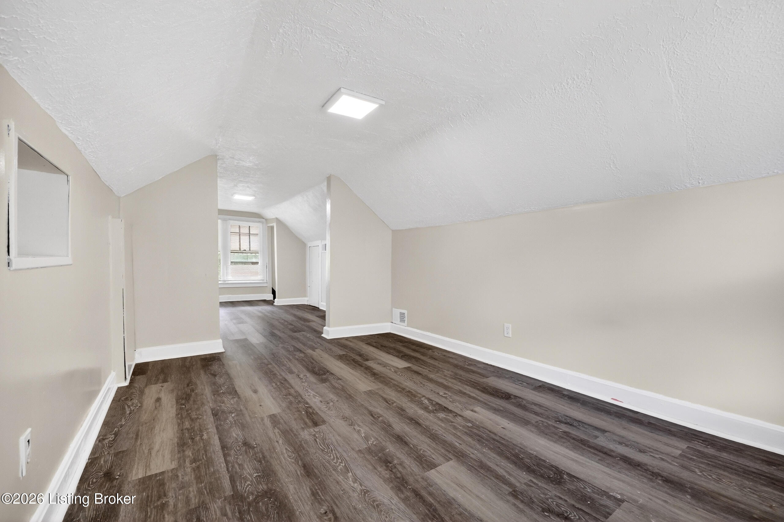 3314 Van Winkle Dr