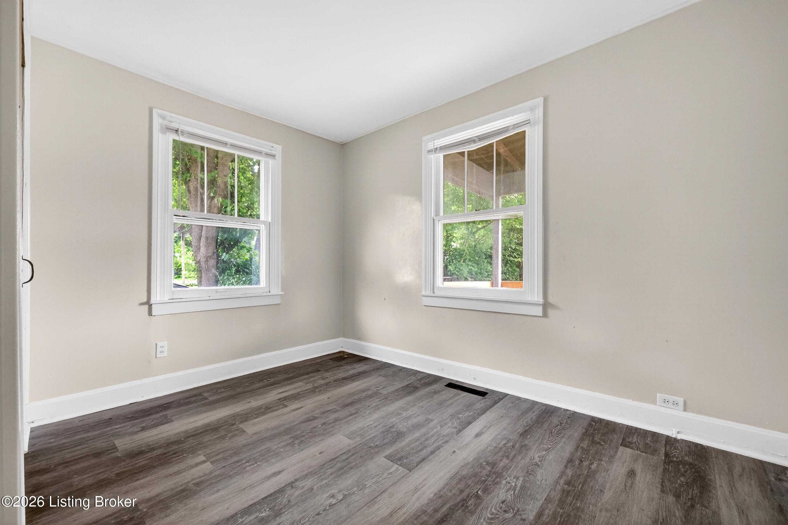 3314 Van Winkle Dr