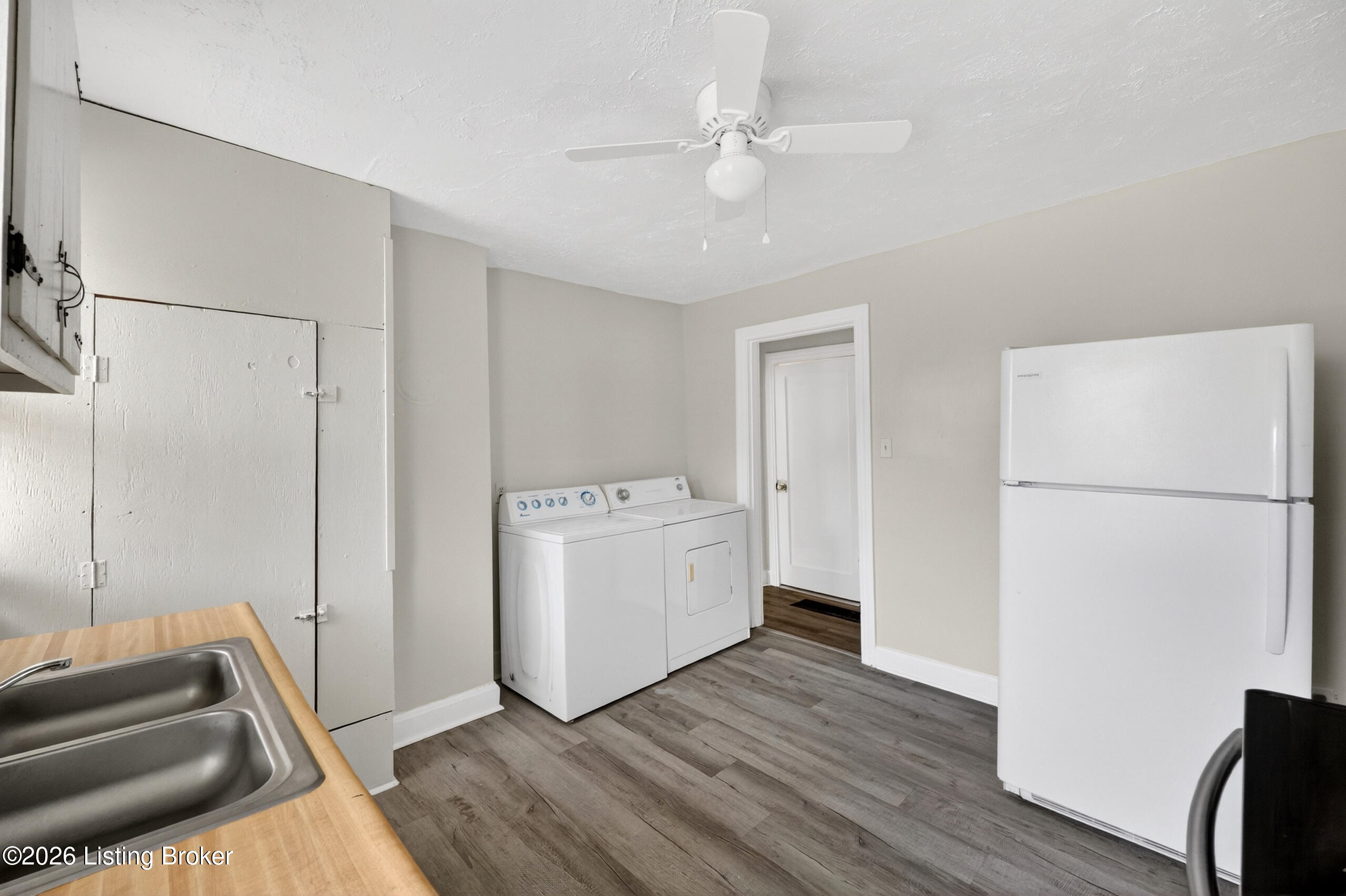 3314 Van Winkle Dr