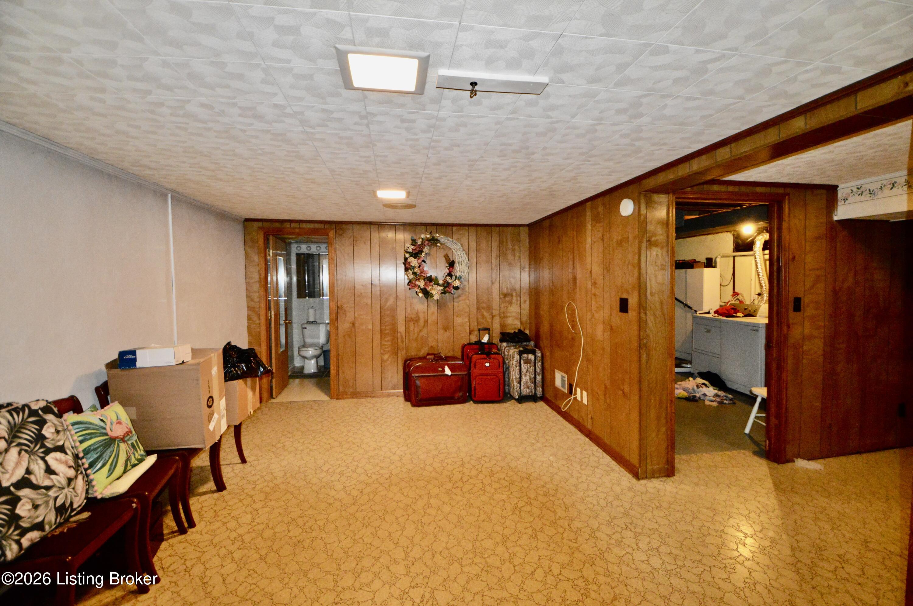 3512 Schaffner Dr