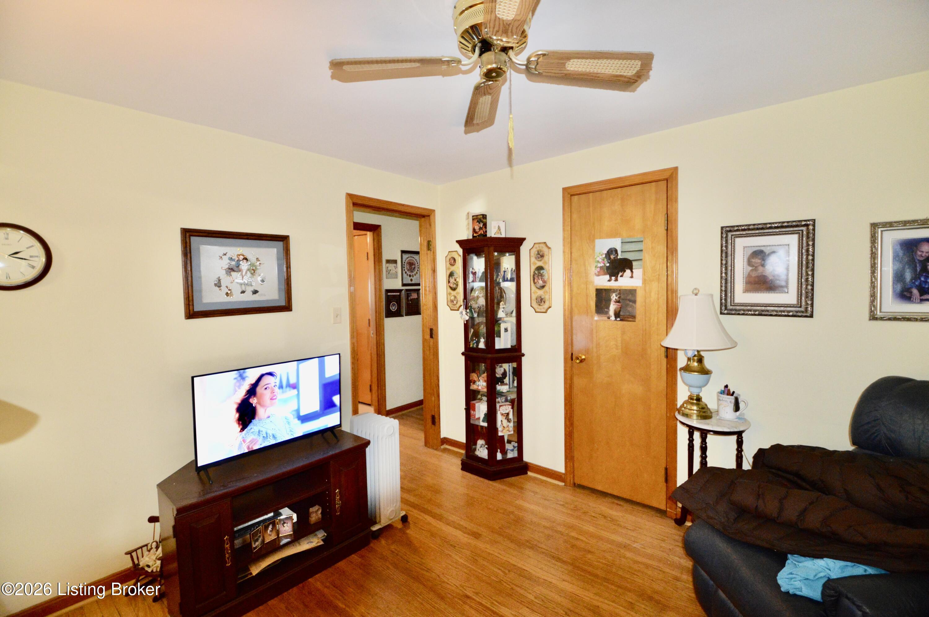 3512 Schaffner Dr