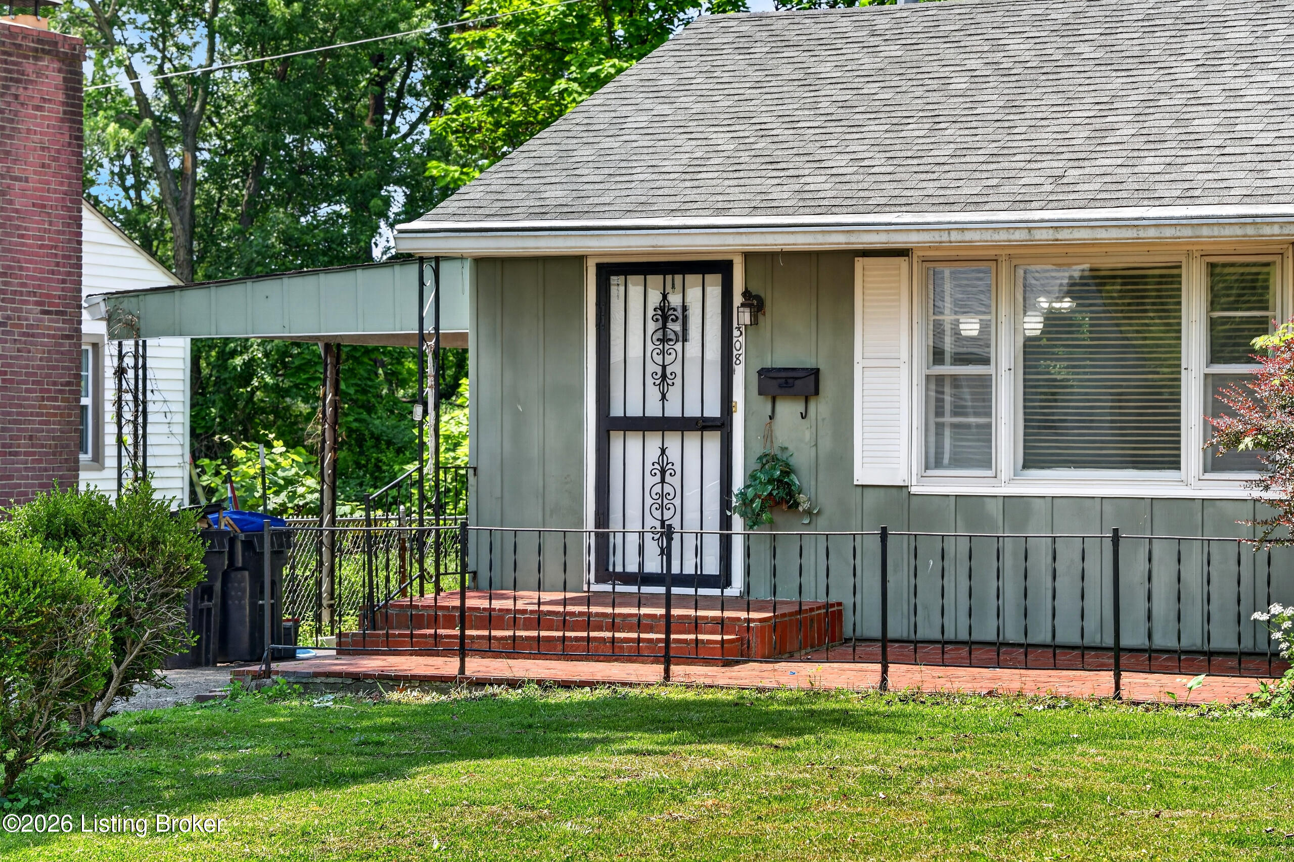308 W Southside Ct