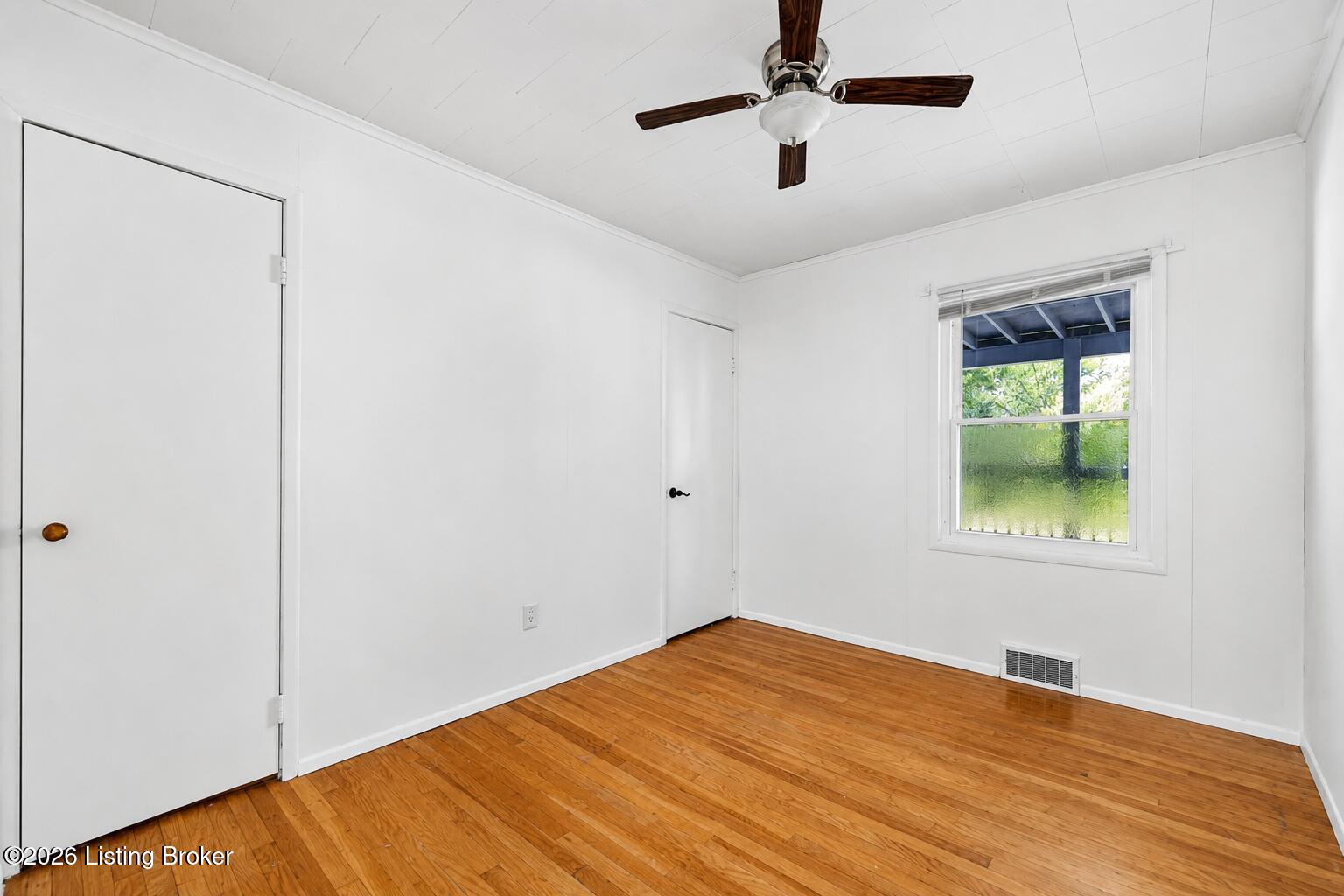 308 W Southside Ct