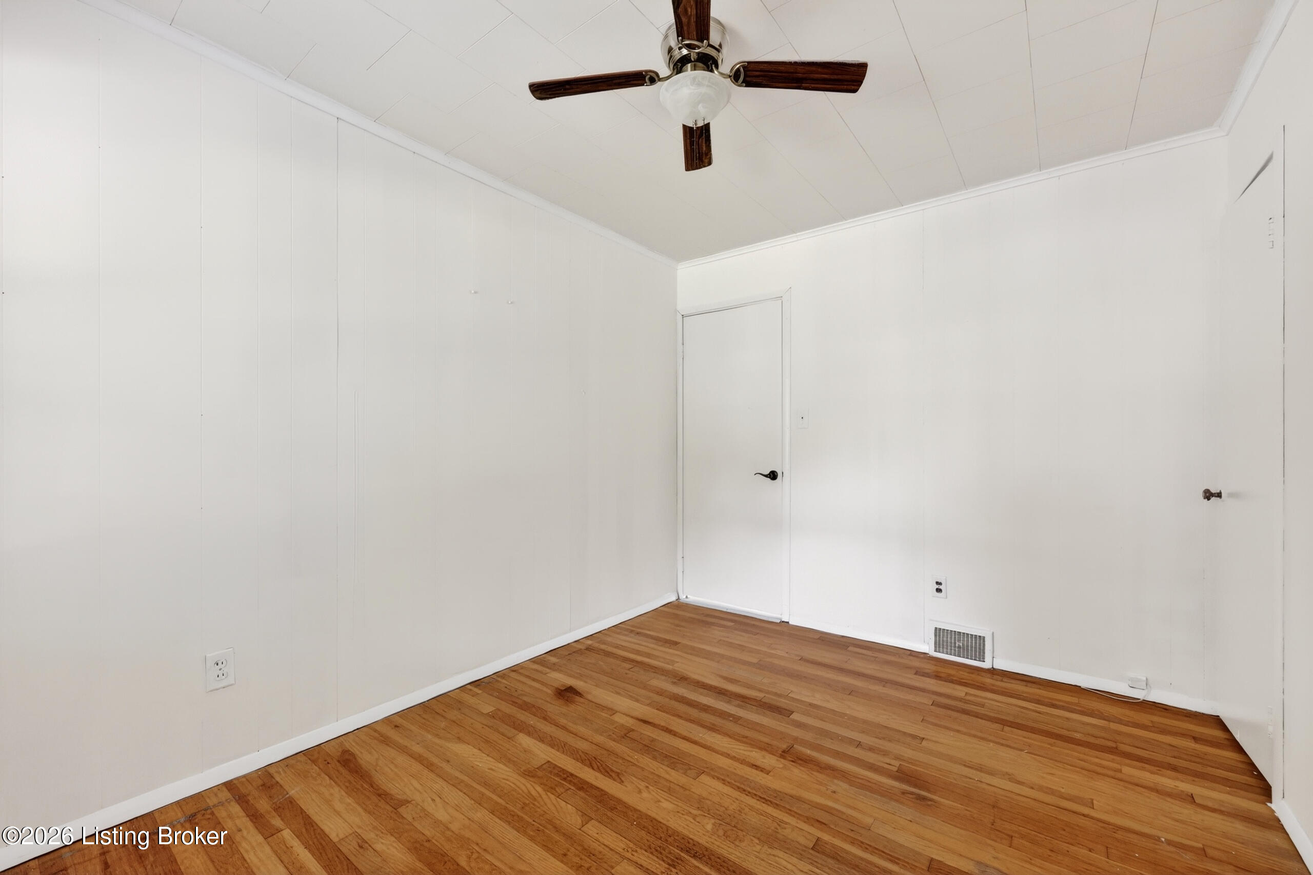 308 W Southside Ct