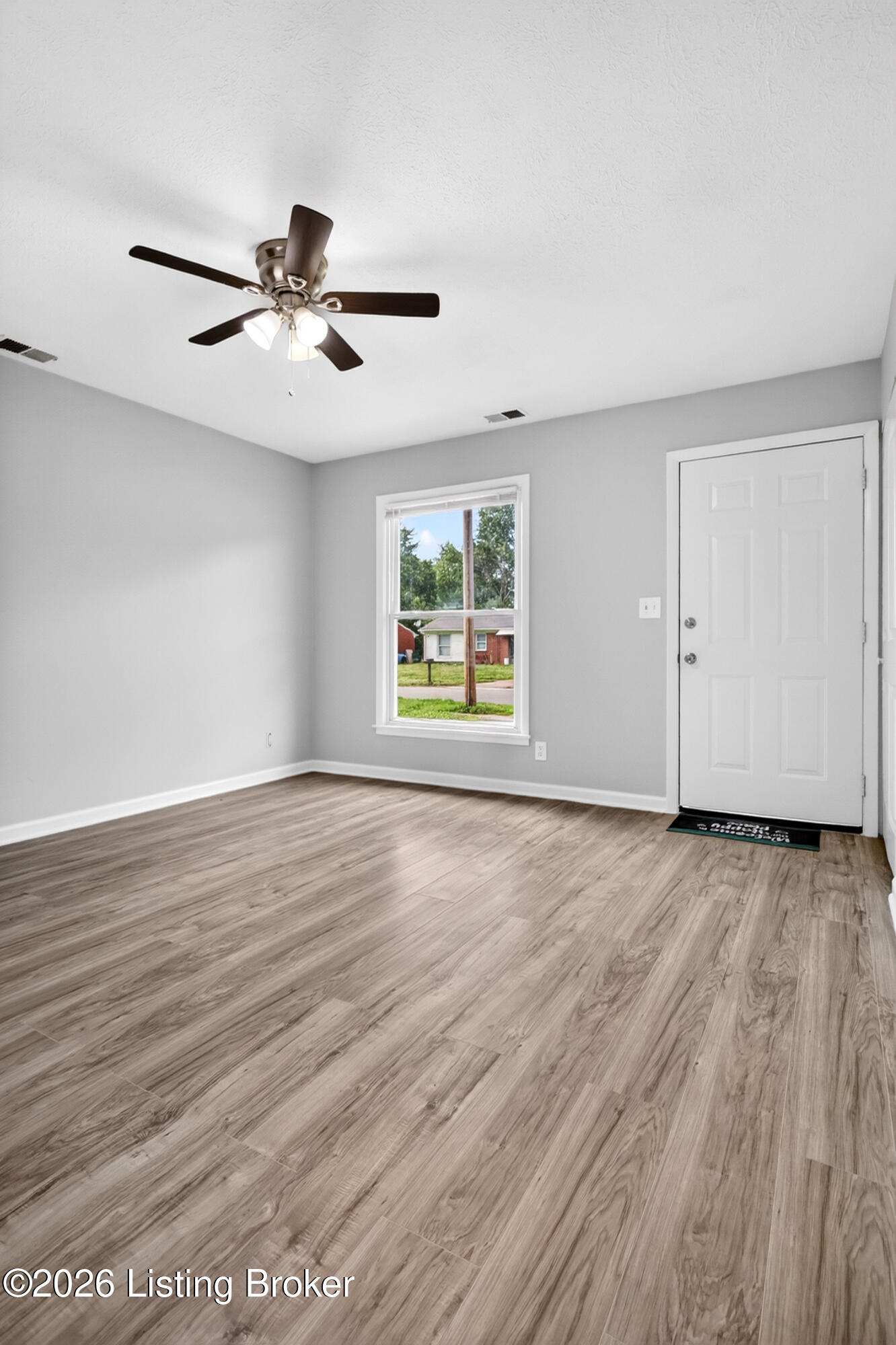 4602 Caspian Dr