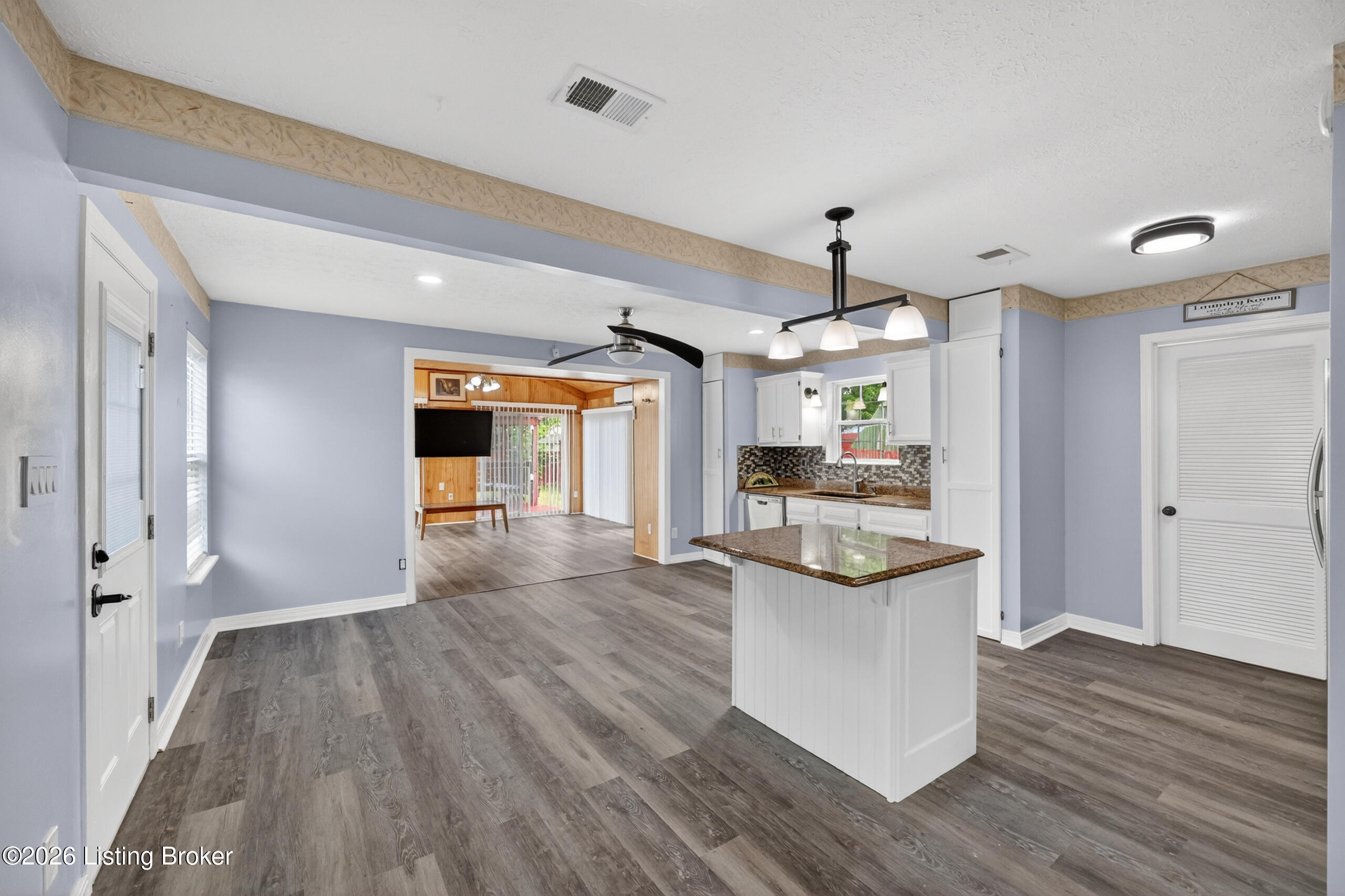 6197 Jeffrey Dr