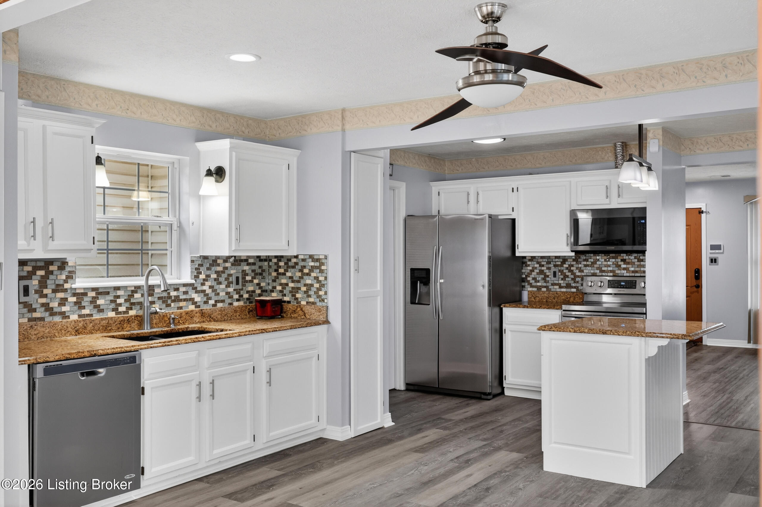 6197 Jeffrey Dr