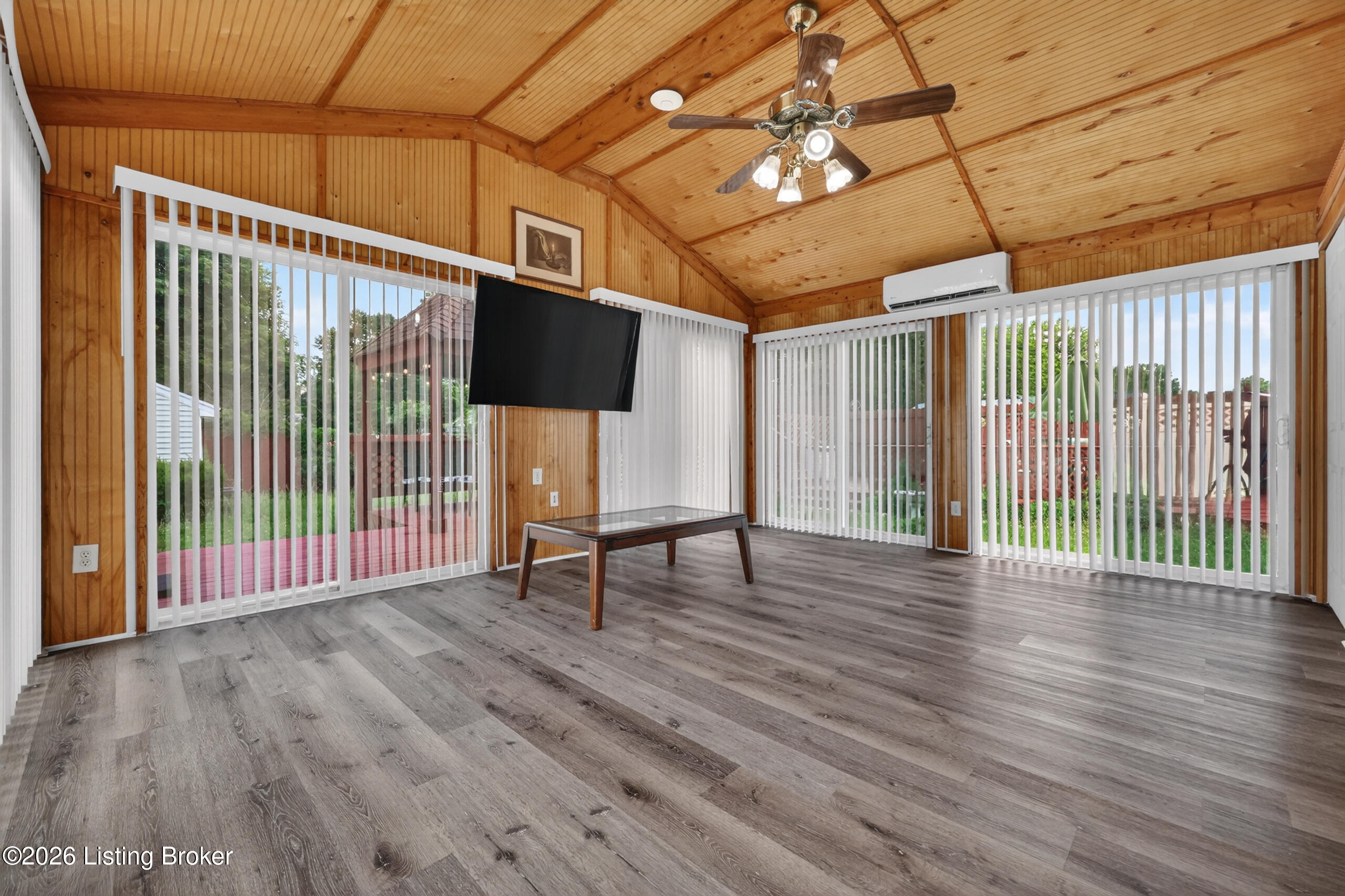 6197 Jeffrey Dr
