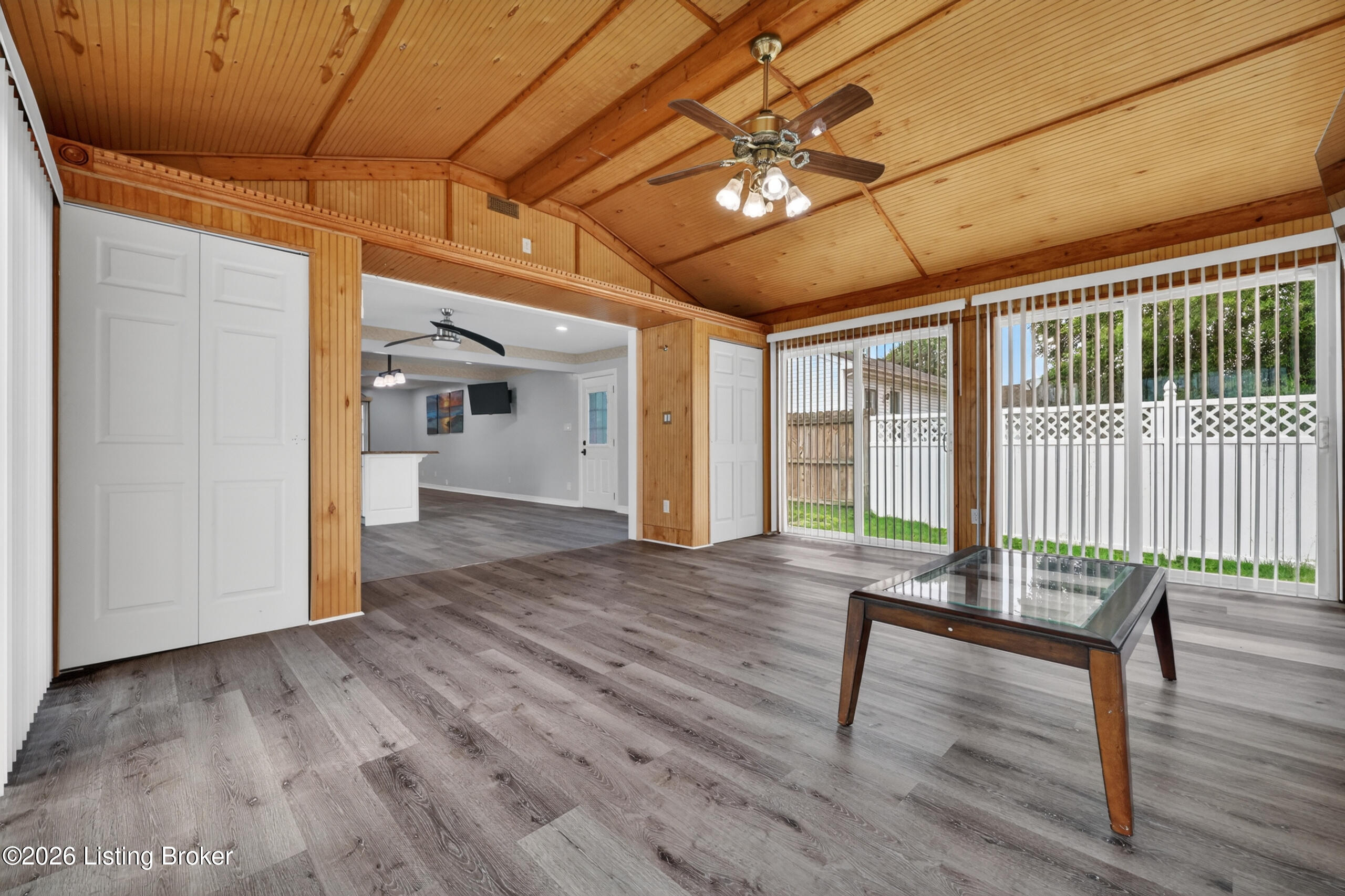 6197 Jeffrey Dr