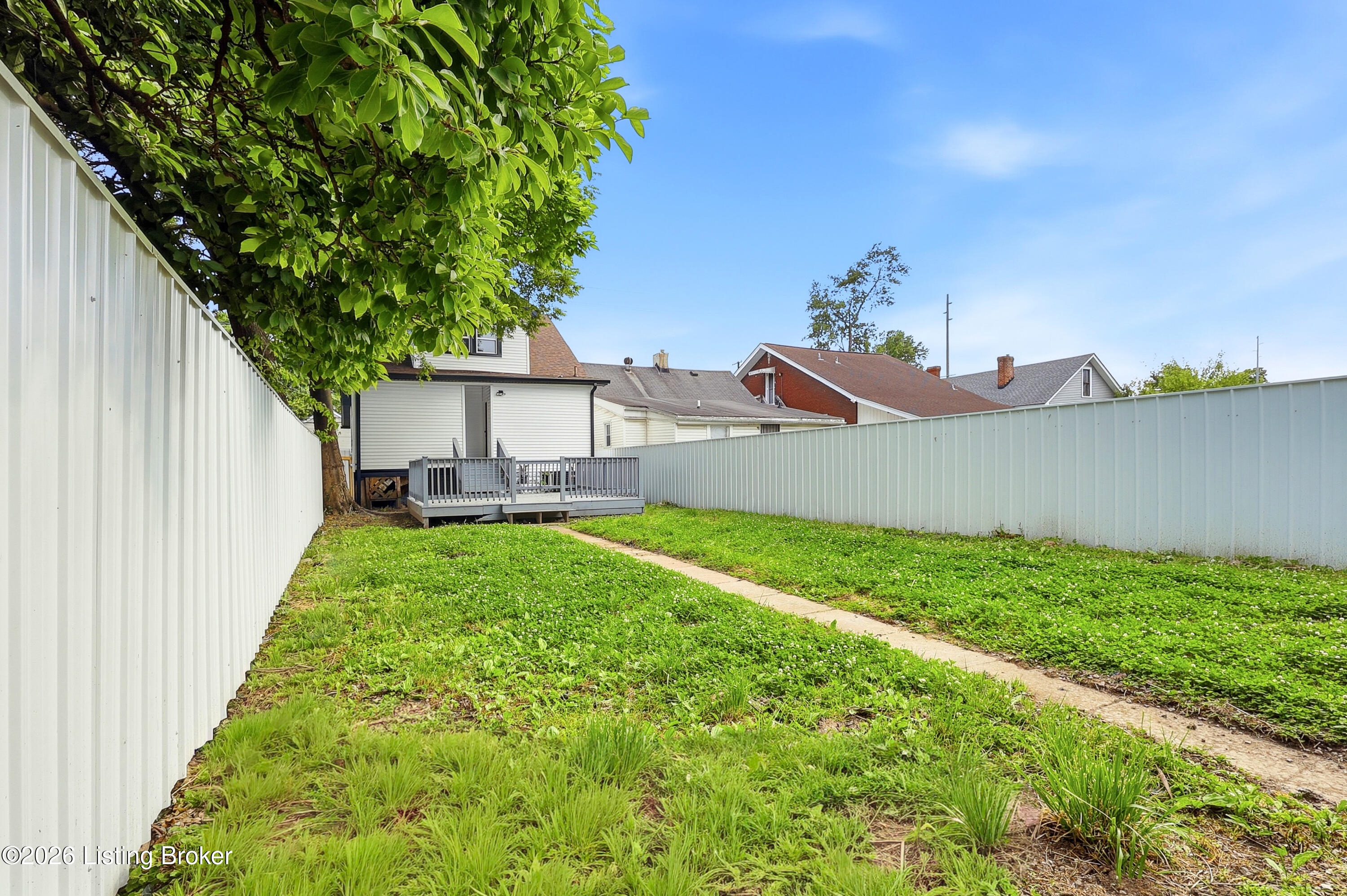 1421 Berry Blvd